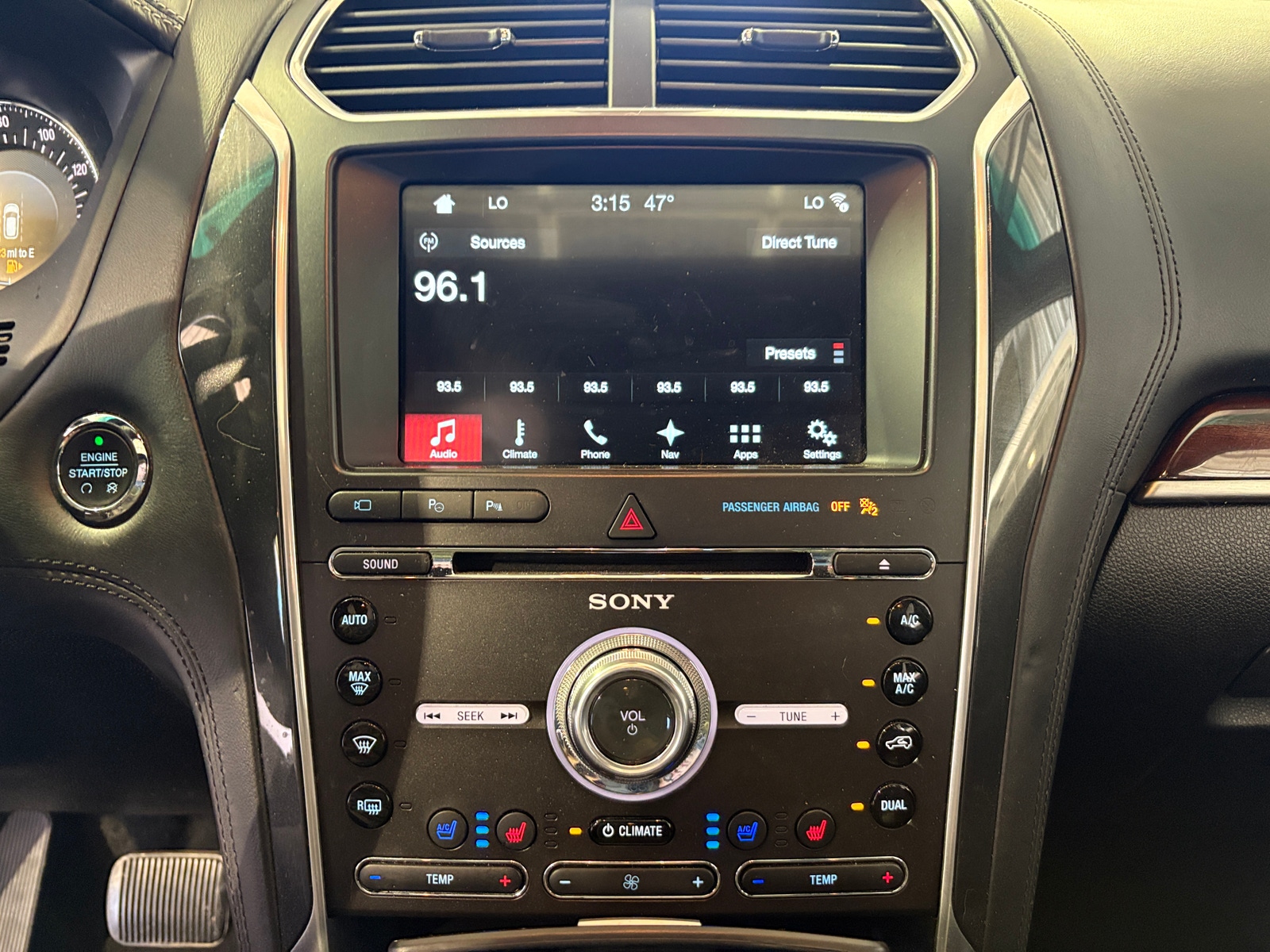 Thumbnail: 2017 Ford Explorer - 3