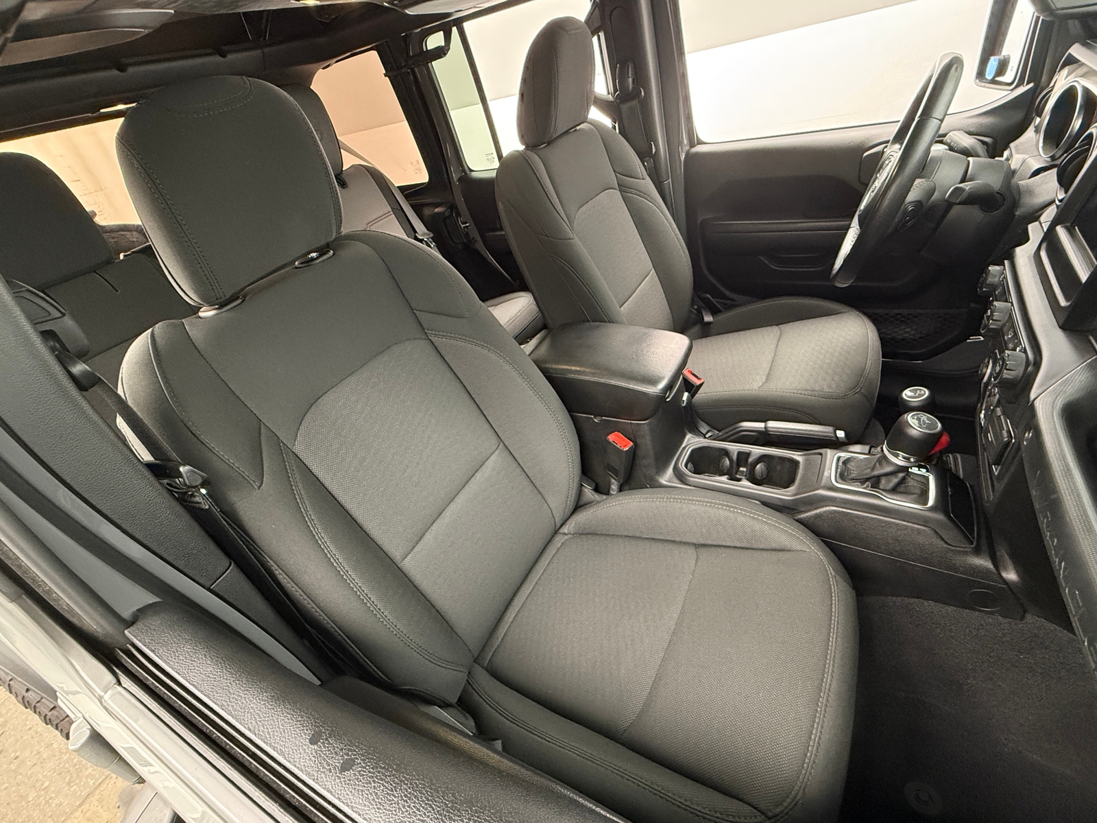 Thumbnail: 2019 Jeep Wrangler - 2