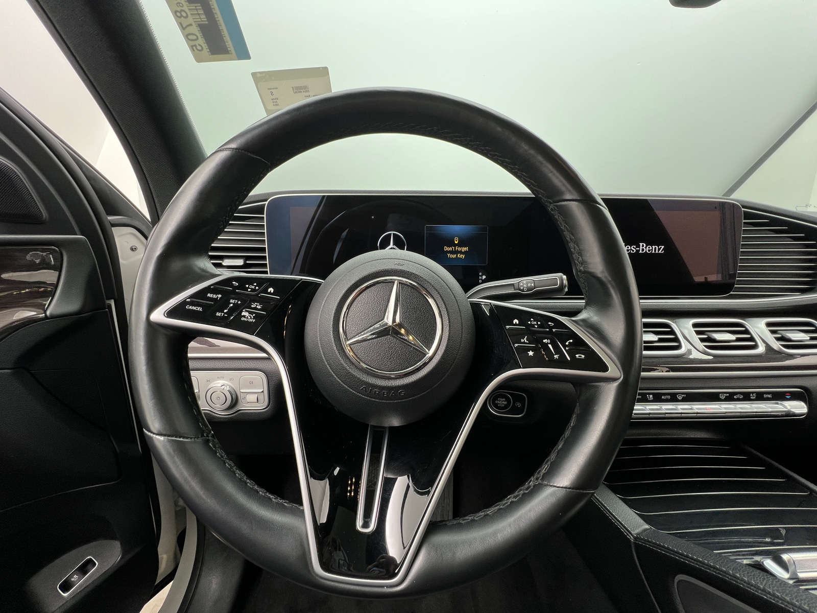 Thumbnail: 2024 Mercedes-Benz GLE - 4