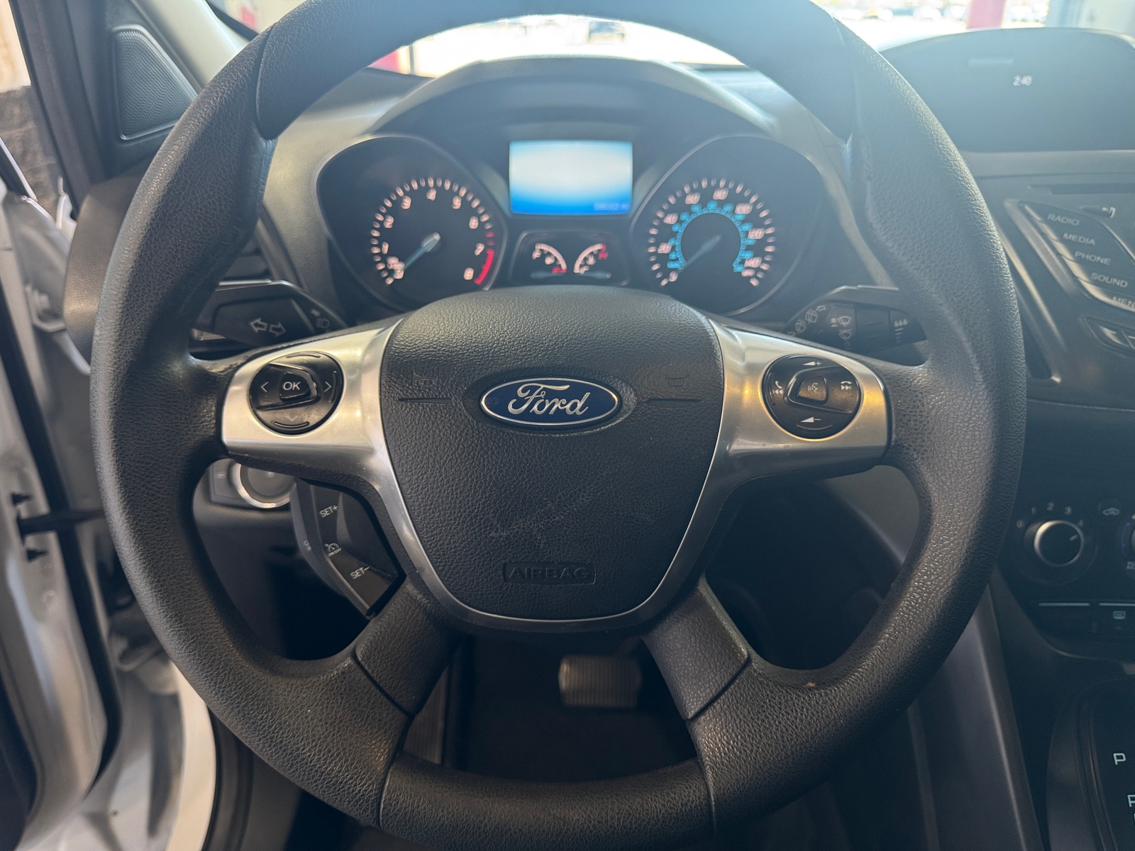 Thumbnail: 2016 Ford Escape - 5