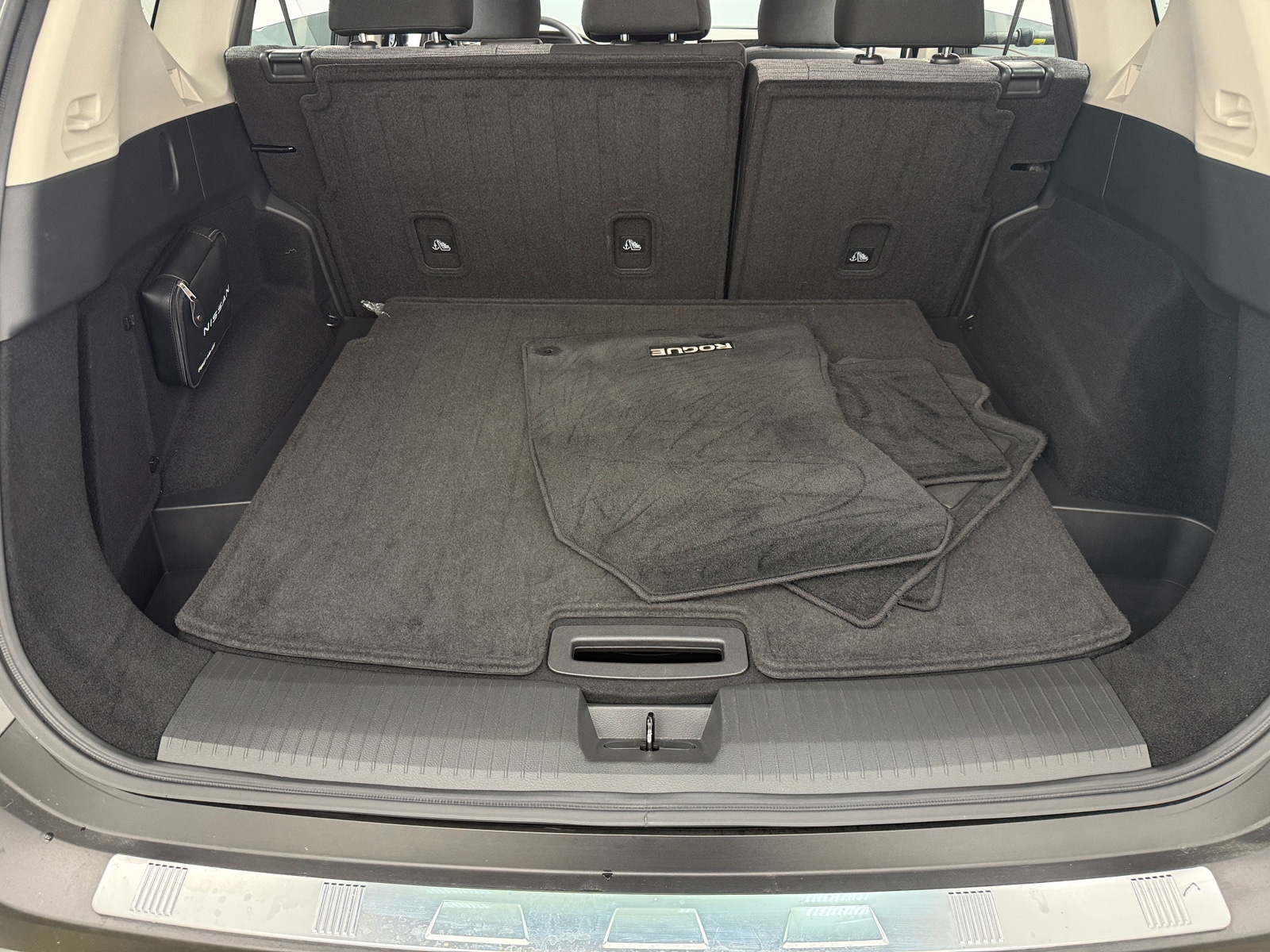 Thumbnail: 2023 Nissan Rogue - 7