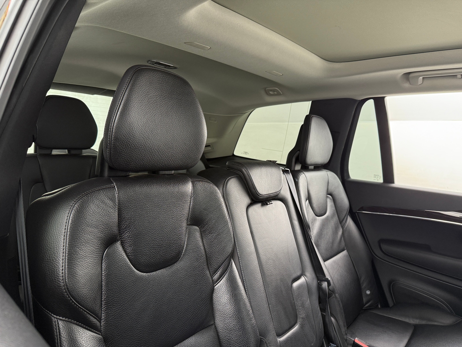 Thumbnail: 2019 Volvo XC90 - 5