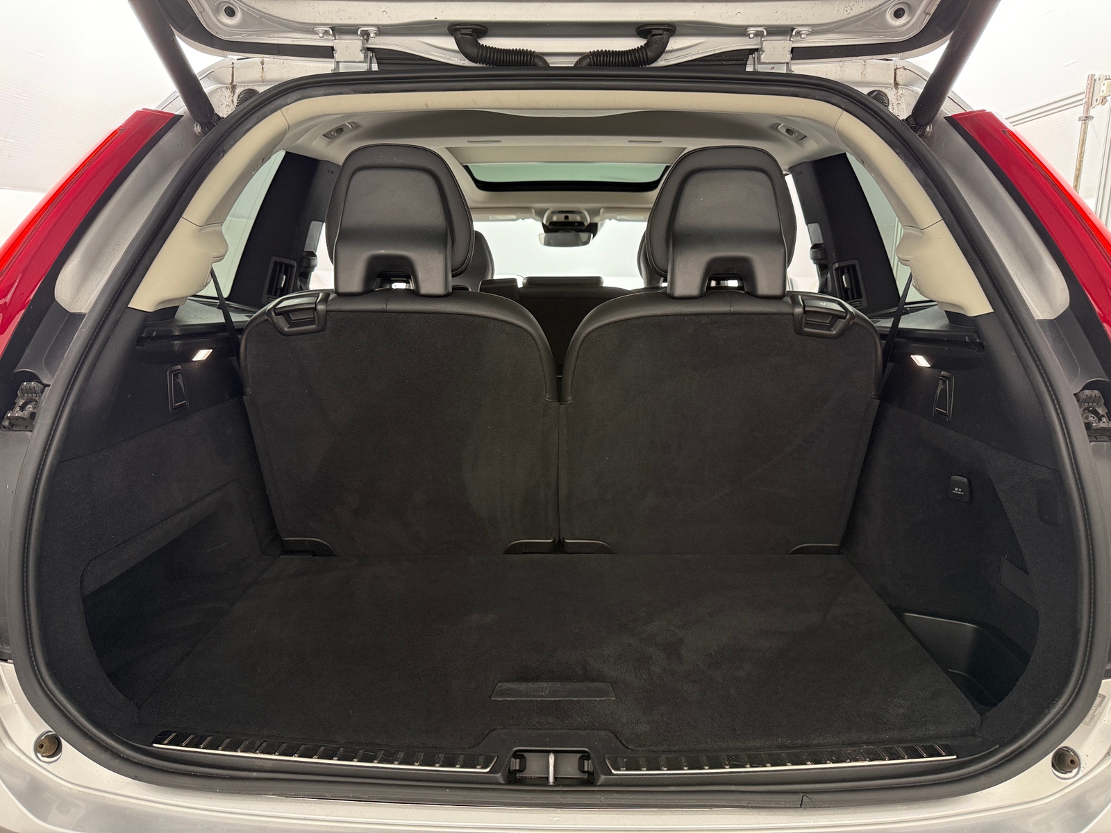 Thumbnail: 2019 Volvo XC90 - 6