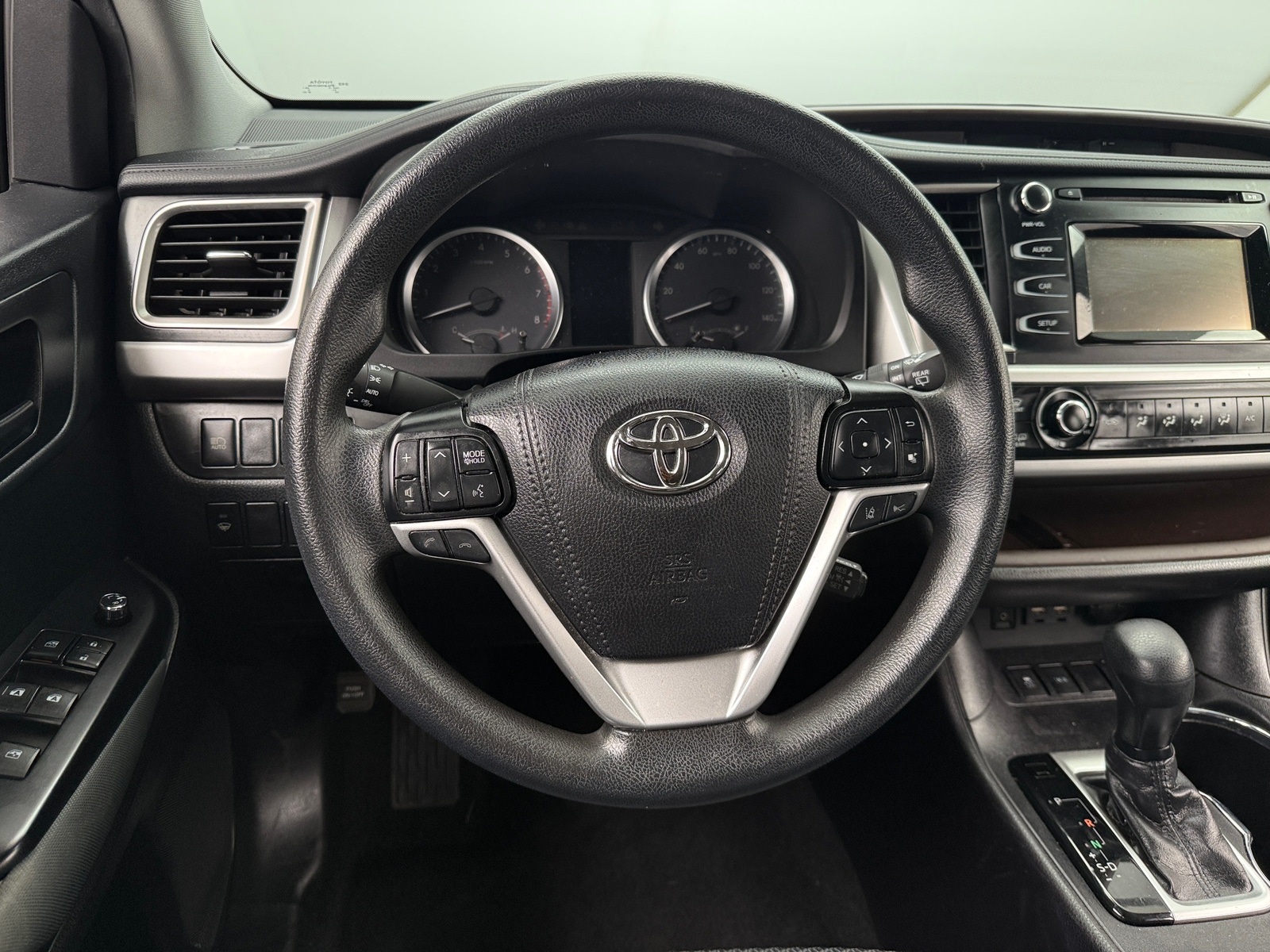 Thumbnail: 2019 Toyota Highlander - 5
