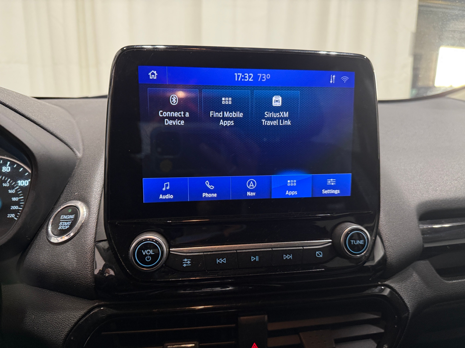 Thumbnail: 2020 Ford EcoSport - 3
