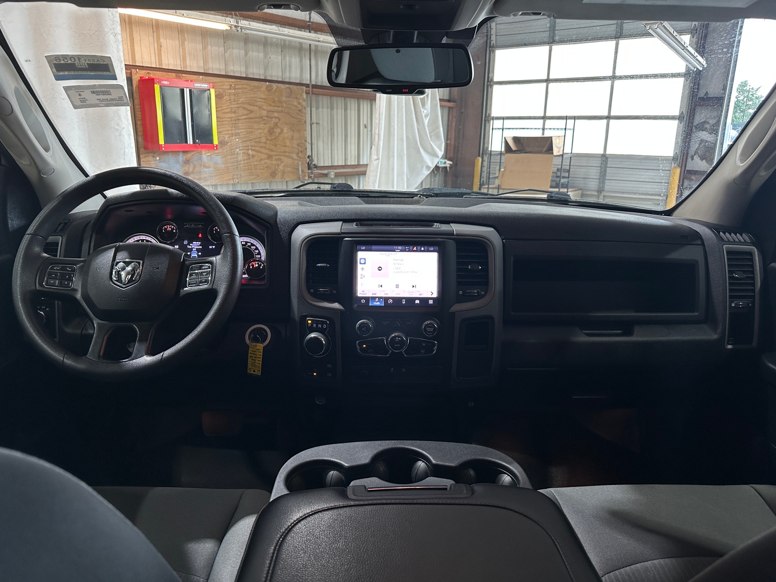 Thumbnail: 2022 RAM 1500 Classic - 3