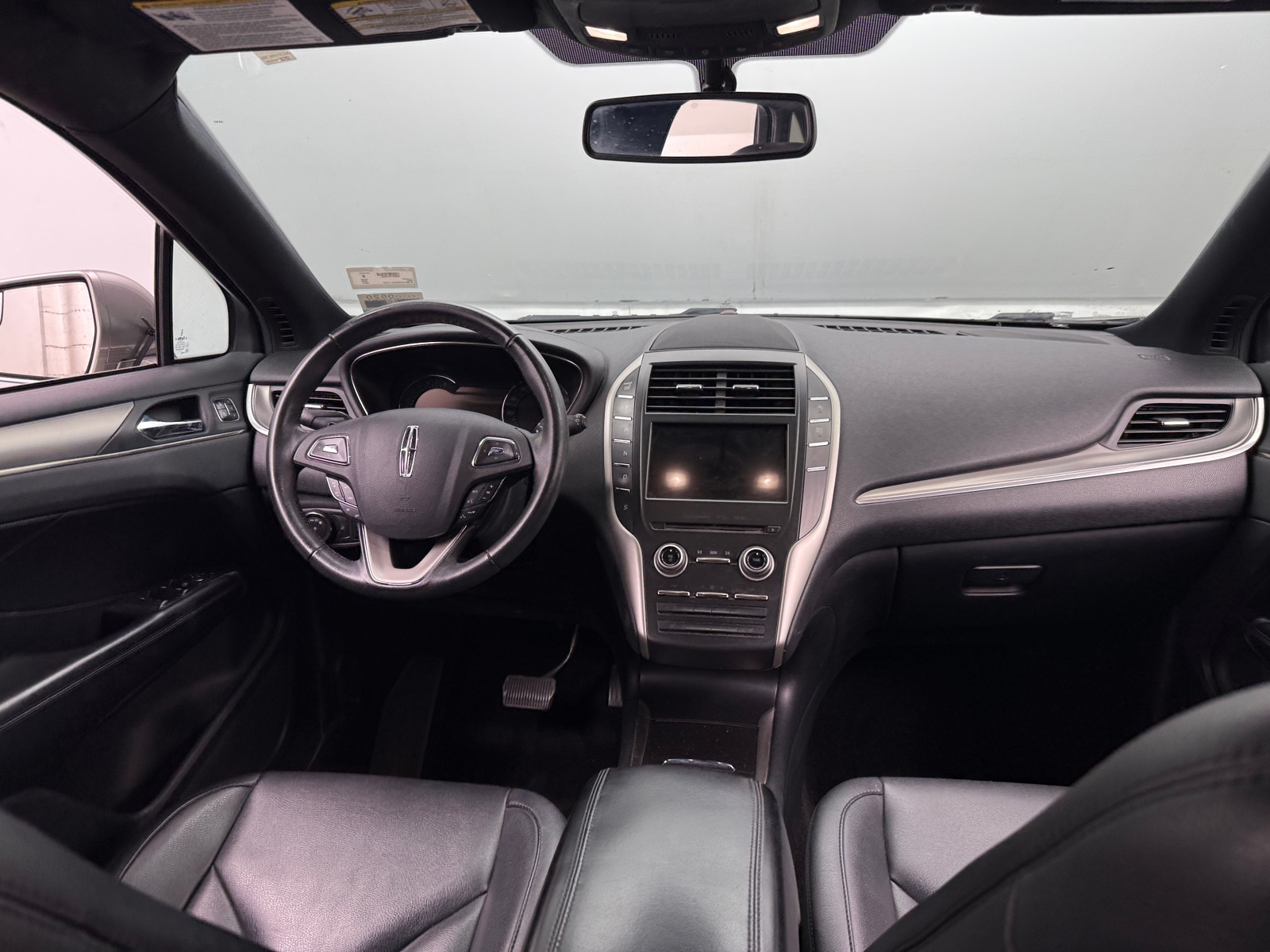 Thumbnail: 2017 Lincoln MKC - 2