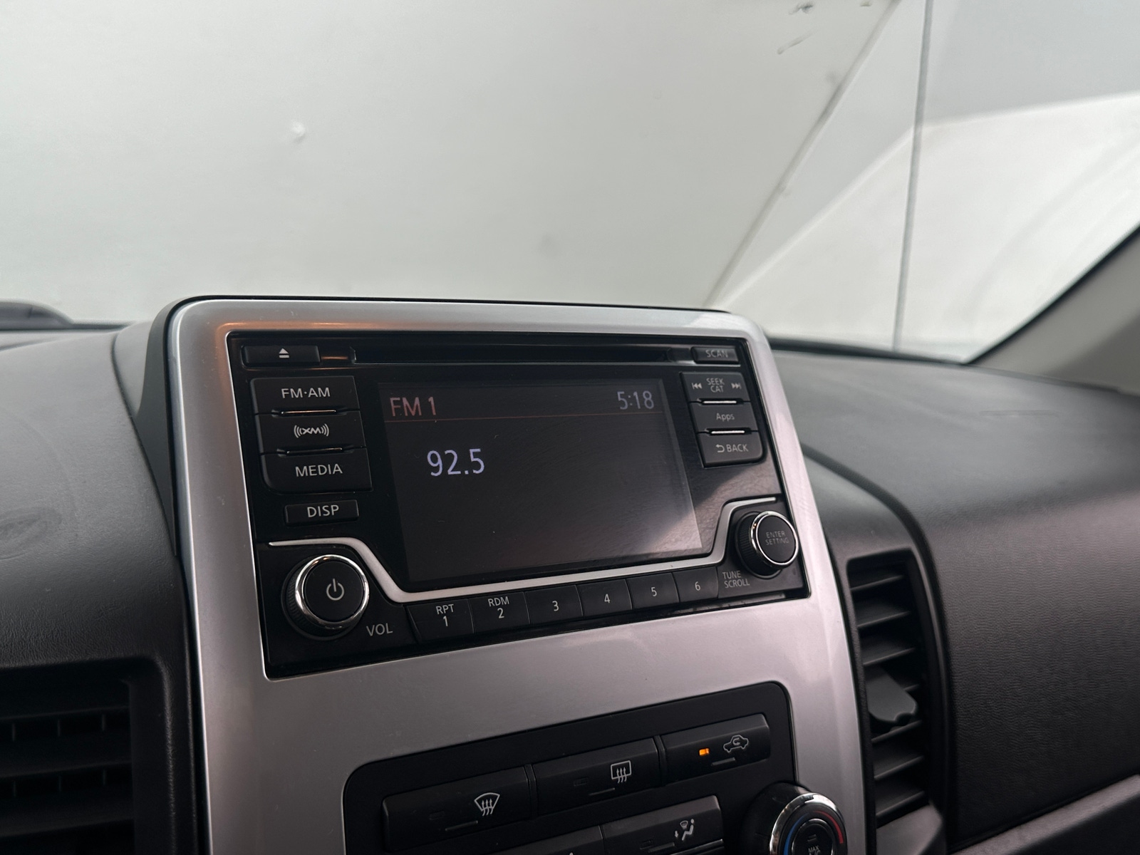 Thumbnail: 2015 Nissan Titan - 4