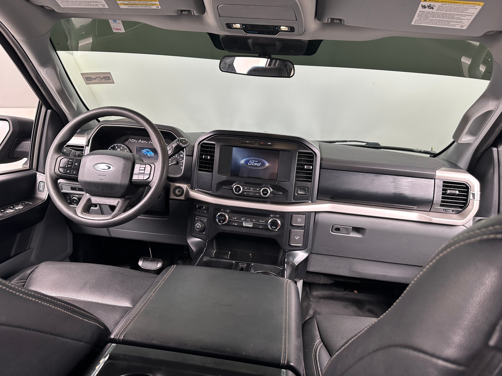 Thumbnail: 2021 Ford Econoline - 3