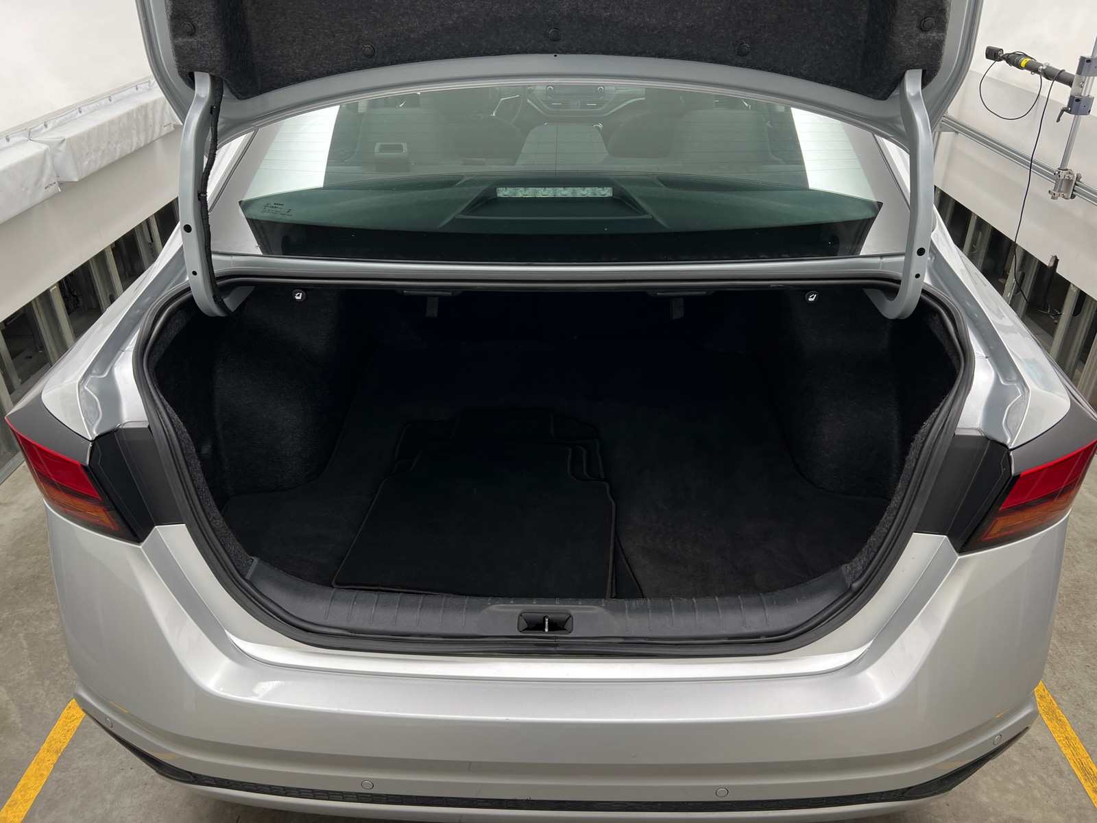 Thumbnail: 2024 Nissan Altima - 7