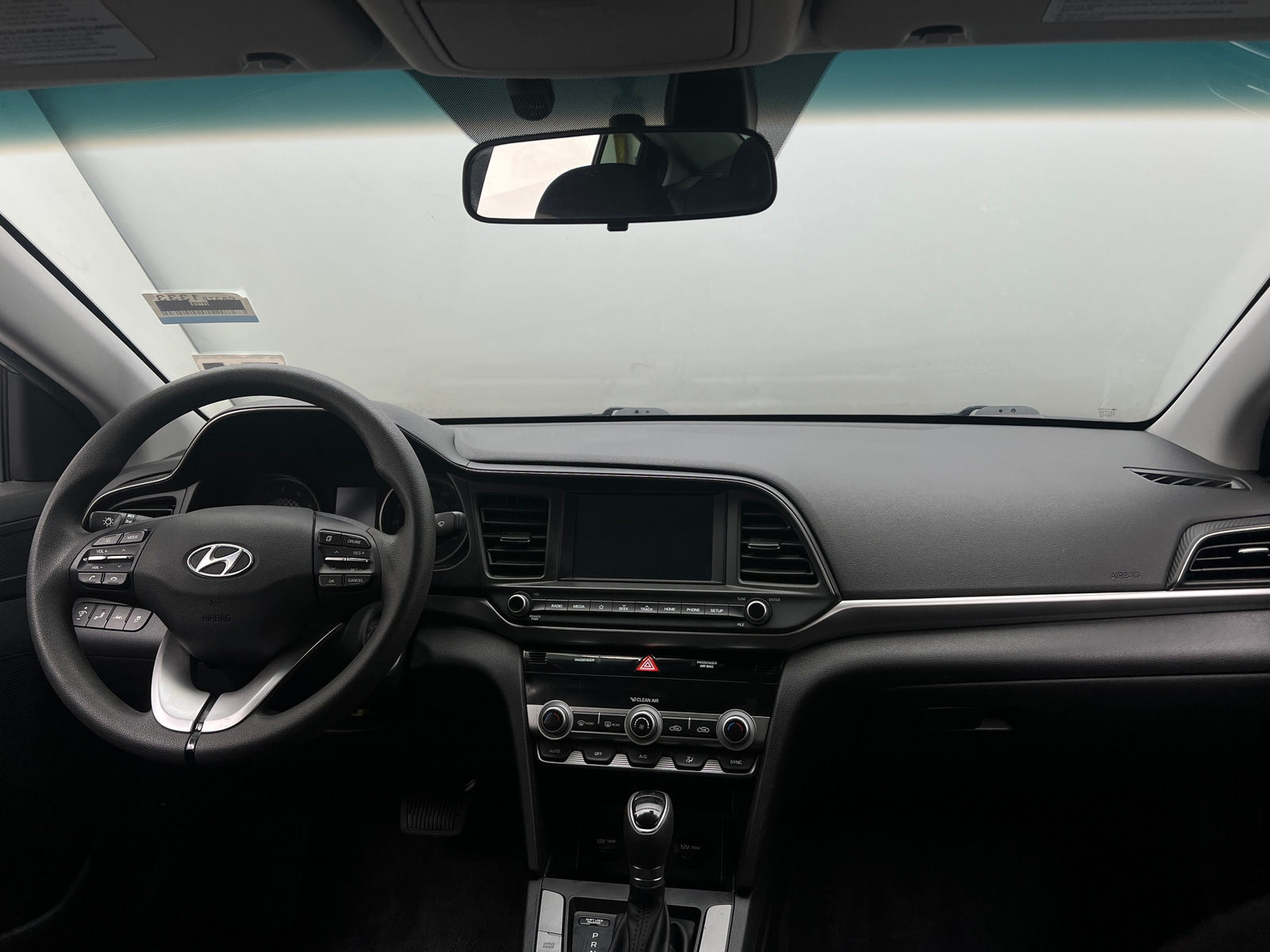 Thumbnail: 2020 Hyundai Elantra - 3