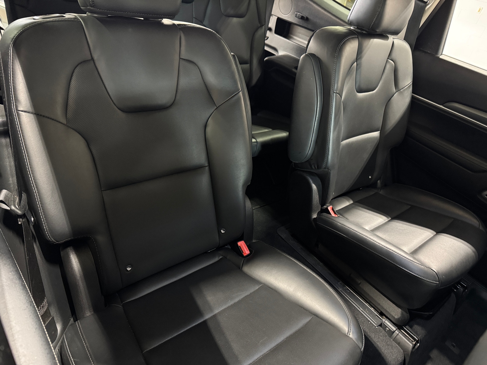 Thumbnail: 2020 Kia Telluride - 5