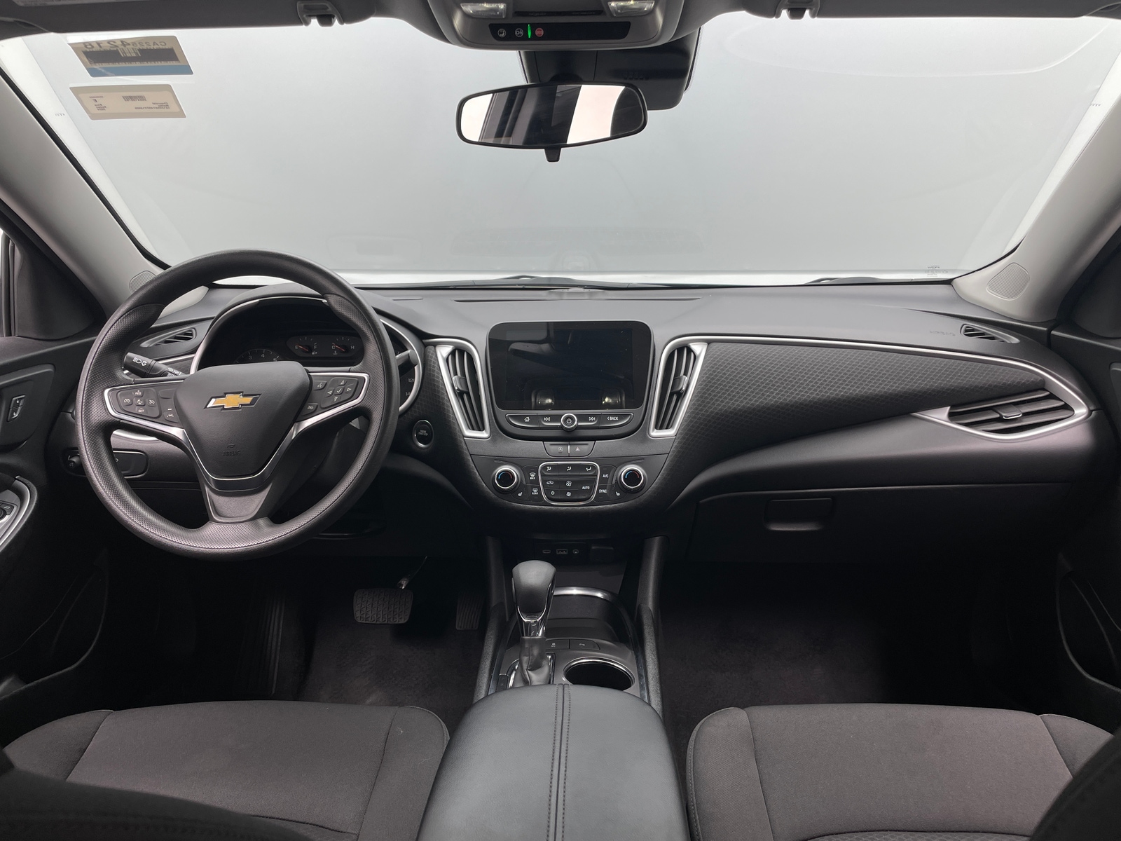 Thumbnail: 2024 Chevrolet Malibu - 3