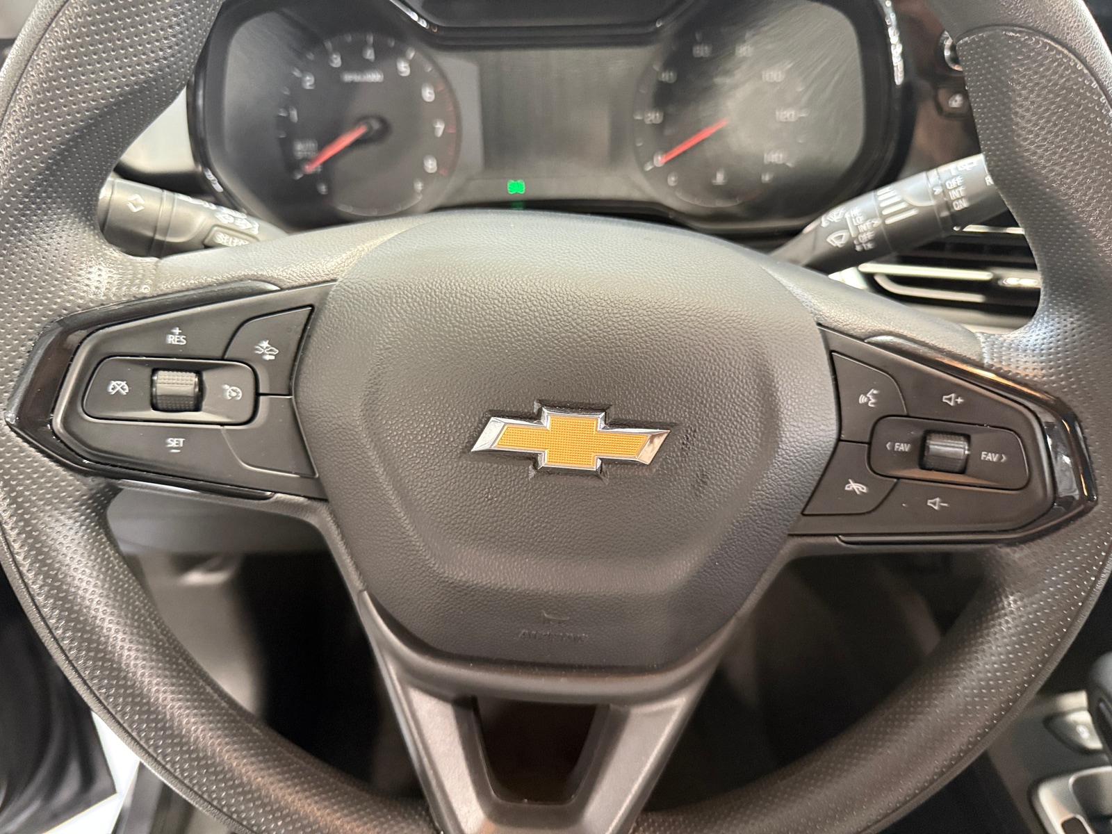 Thumbnail: 2024 Chevrolet Trax - 5