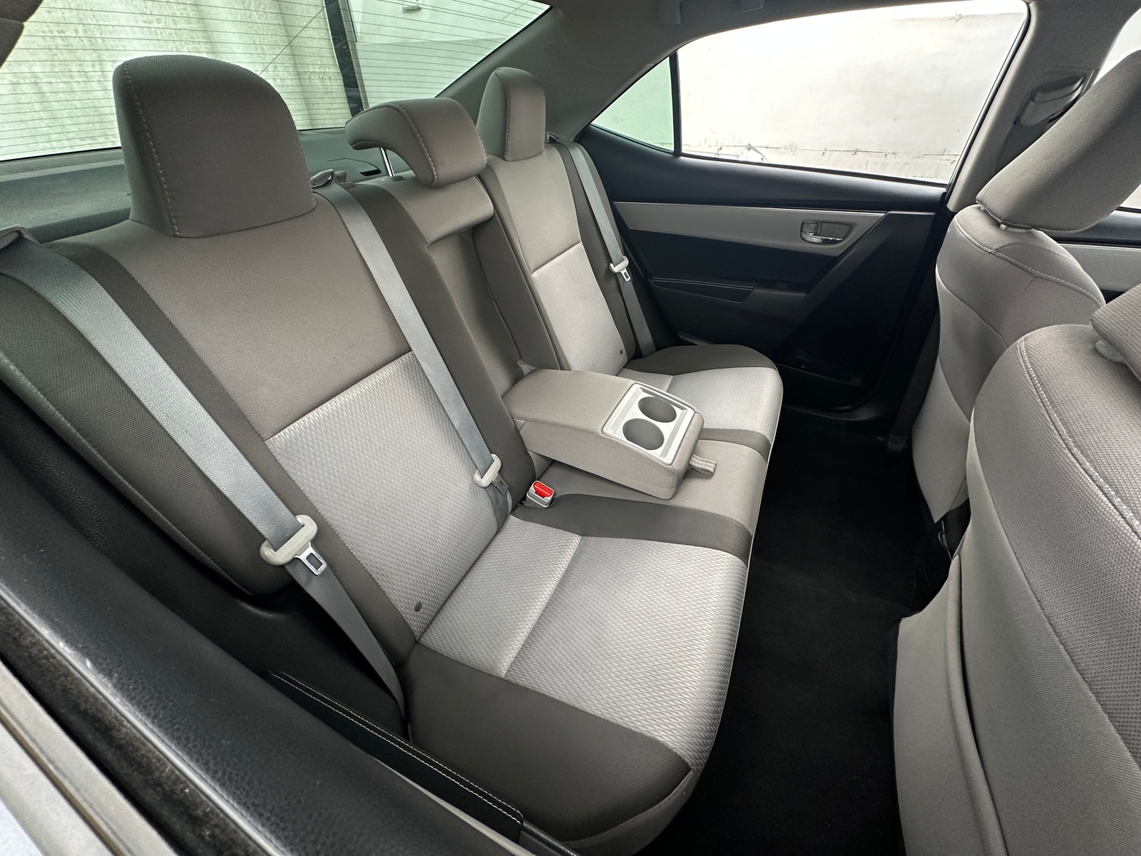Thumbnail: 2017 Toyota Corolla - 6