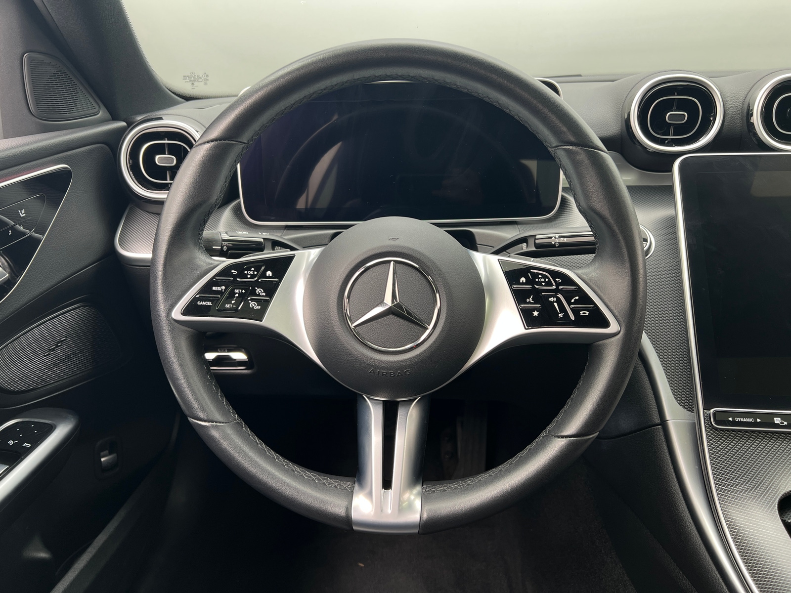 Thumbnail: 2024 Mercedes-Benz C-Class - 4