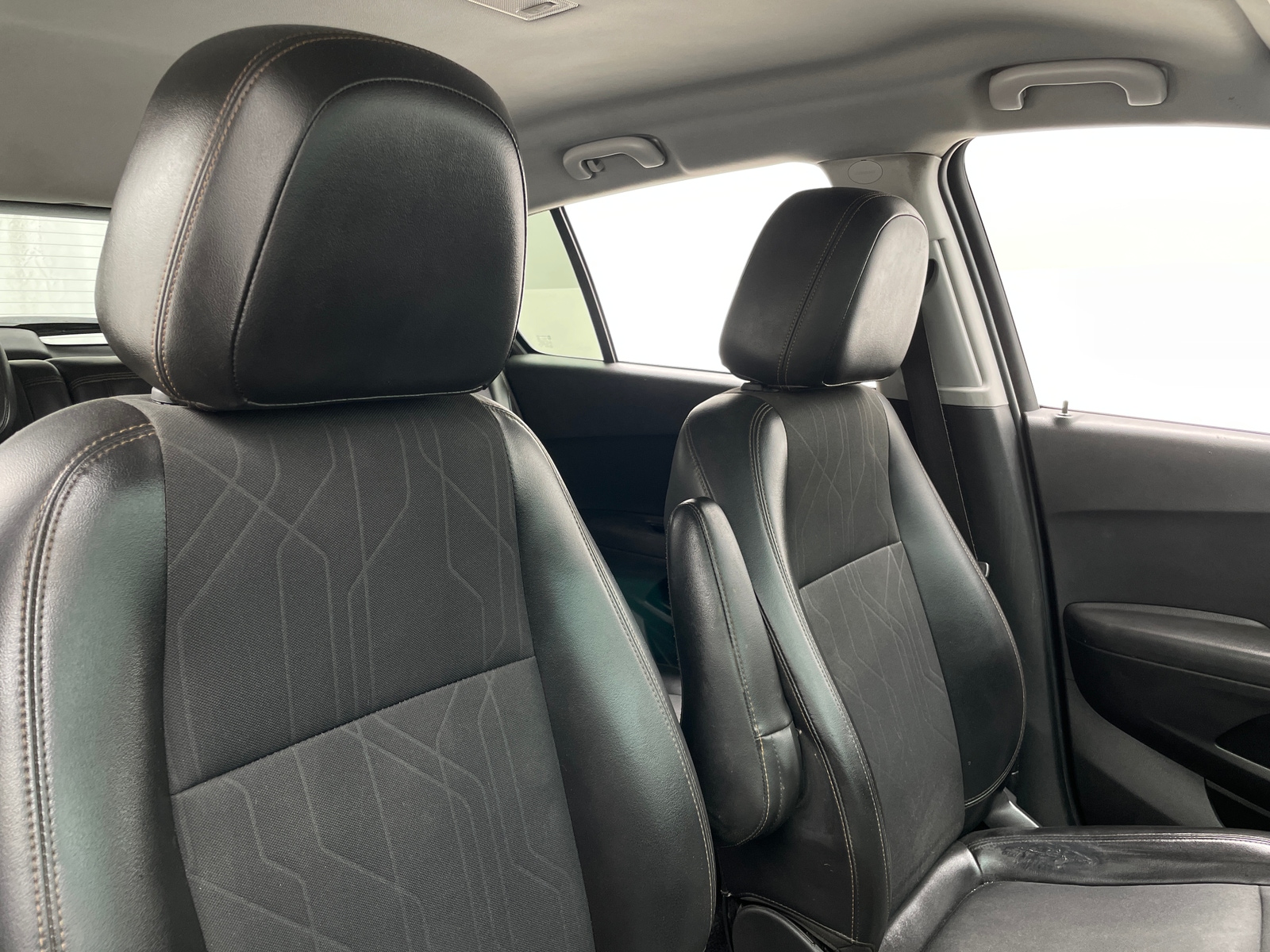 Thumbnail: 2018 Chevrolet Trax - 2