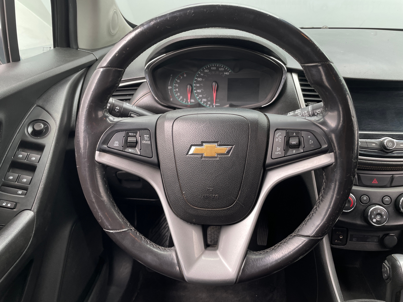 Thumbnail: 2018 Chevrolet Trax - 5