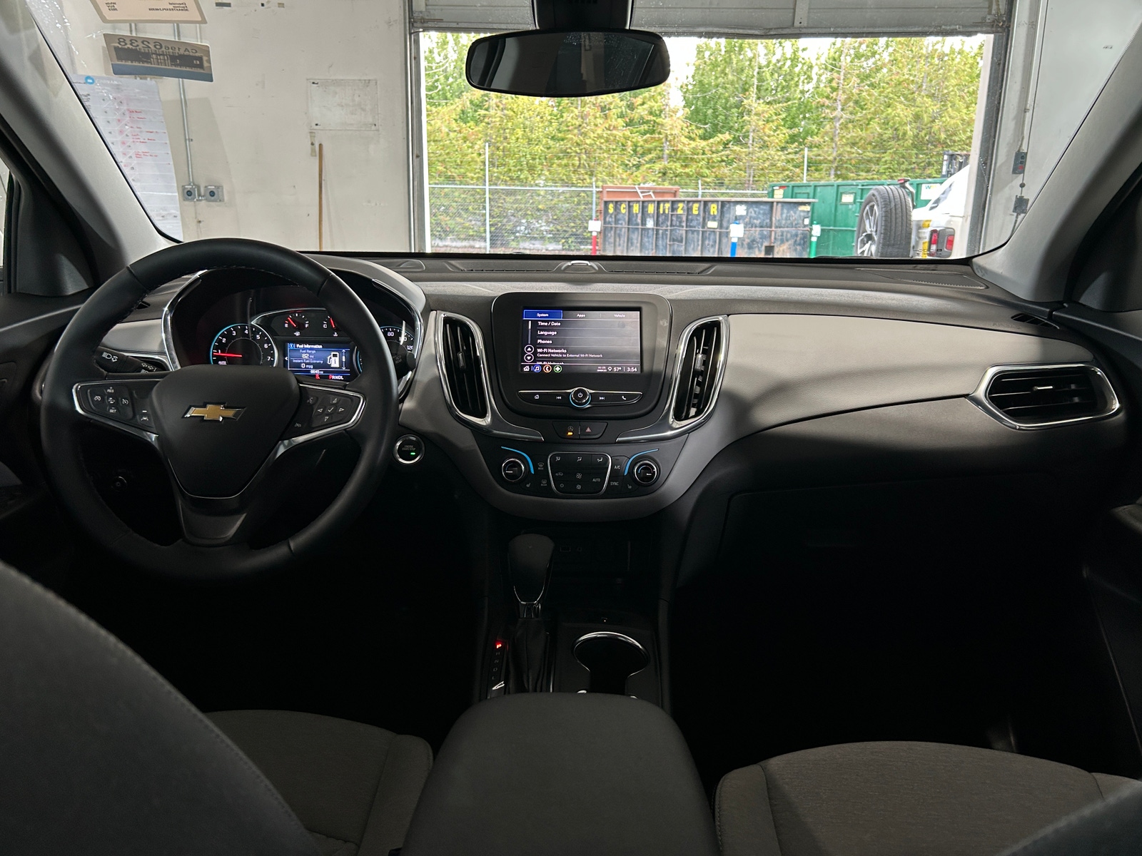 Thumbnail: 2023 Chevrolet Equinox - 3