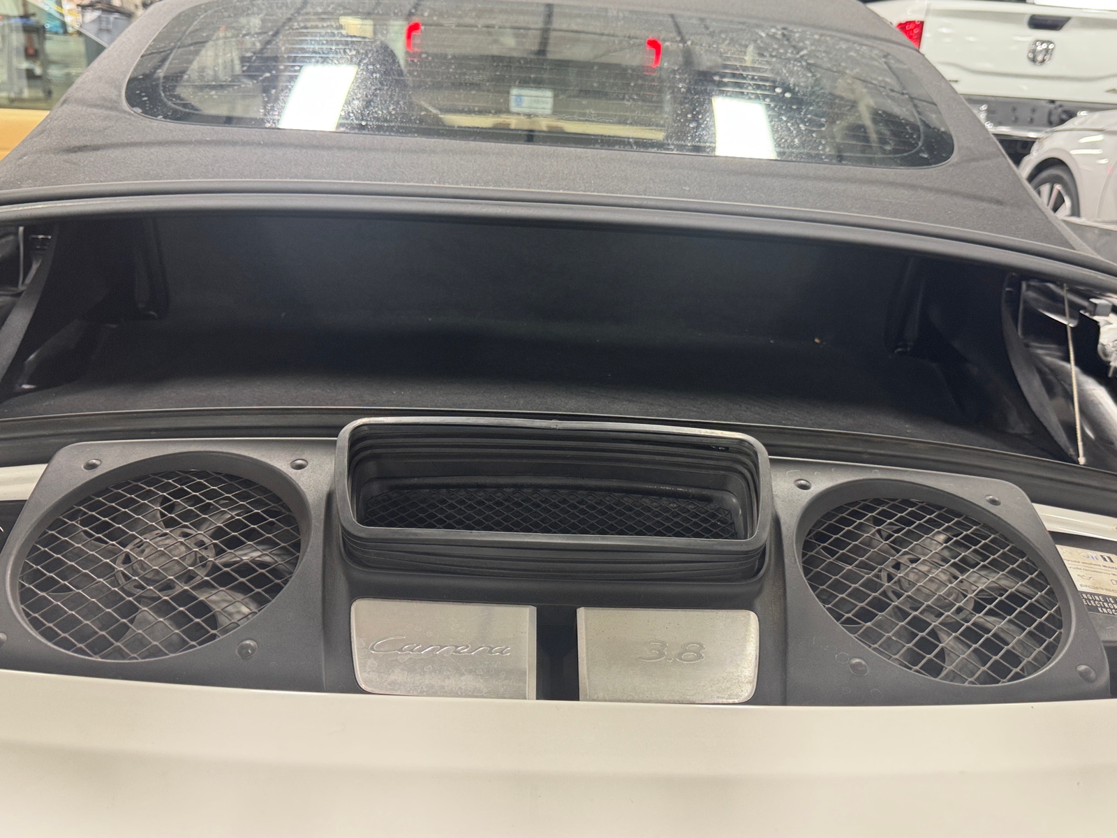 Thumbnail: 2012 Porsche 911 - 6