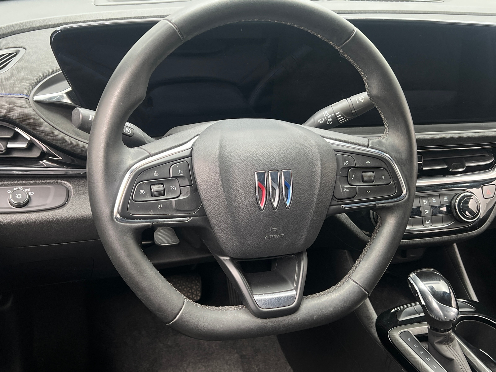 Thumbnail: 2024 Buick Envista - 5