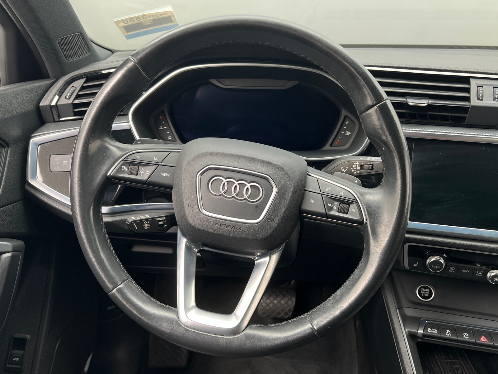 Thumbnail: 2021 Audi Q3 - 4