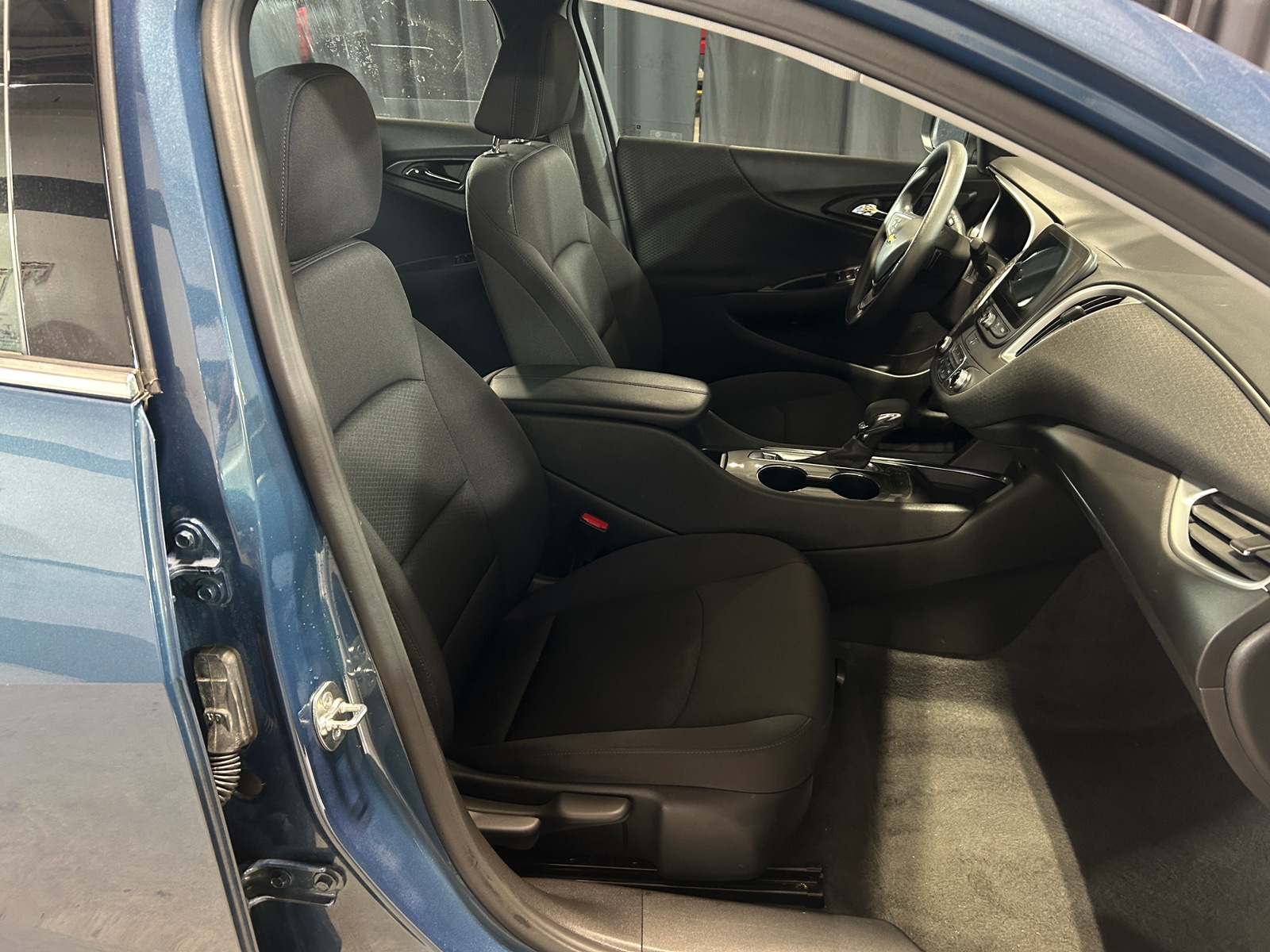 Thumbnail: 2024 Chevrolet Malibu - 2