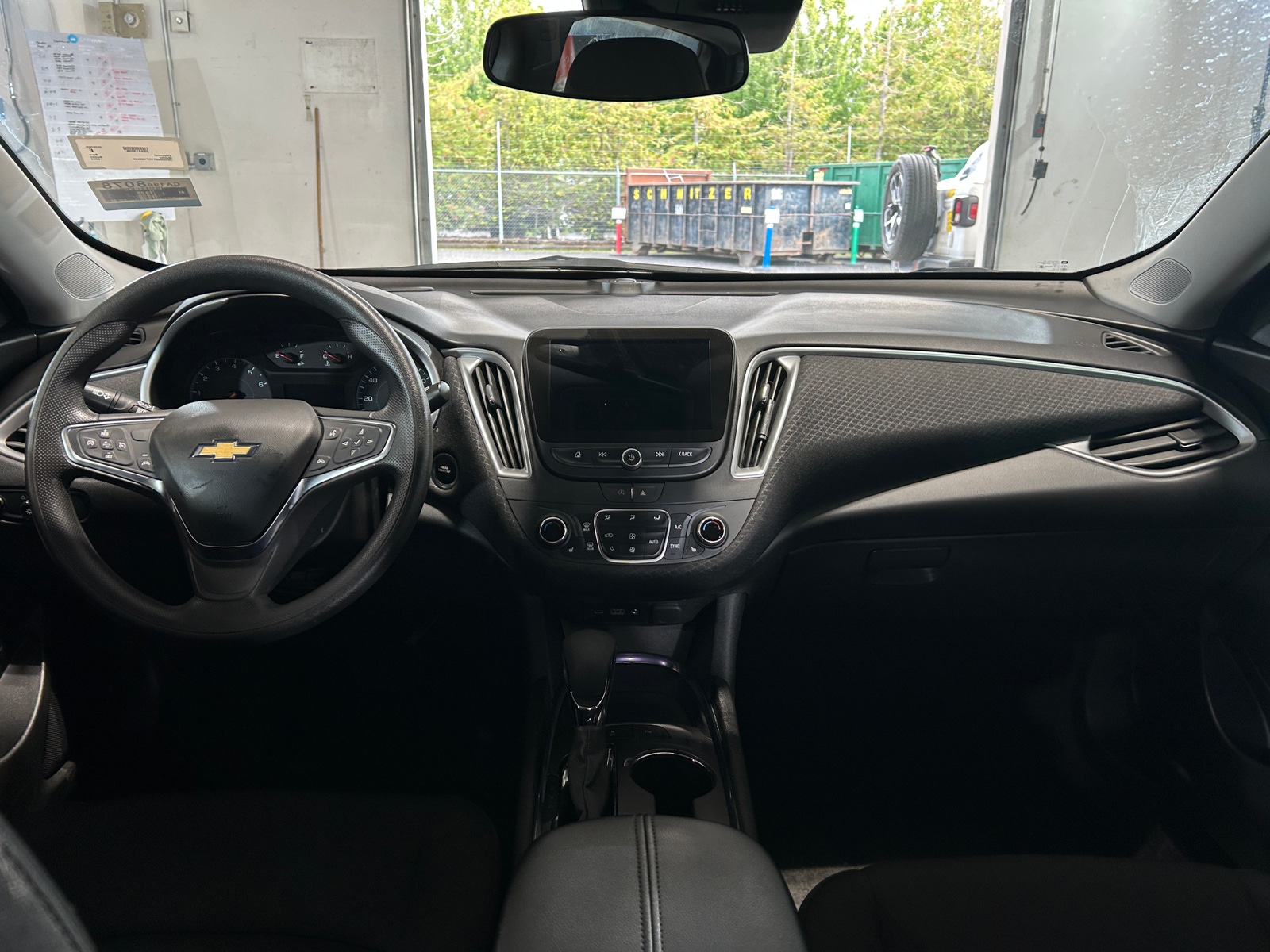 Thumbnail: 2024 Chevrolet Malibu - 3