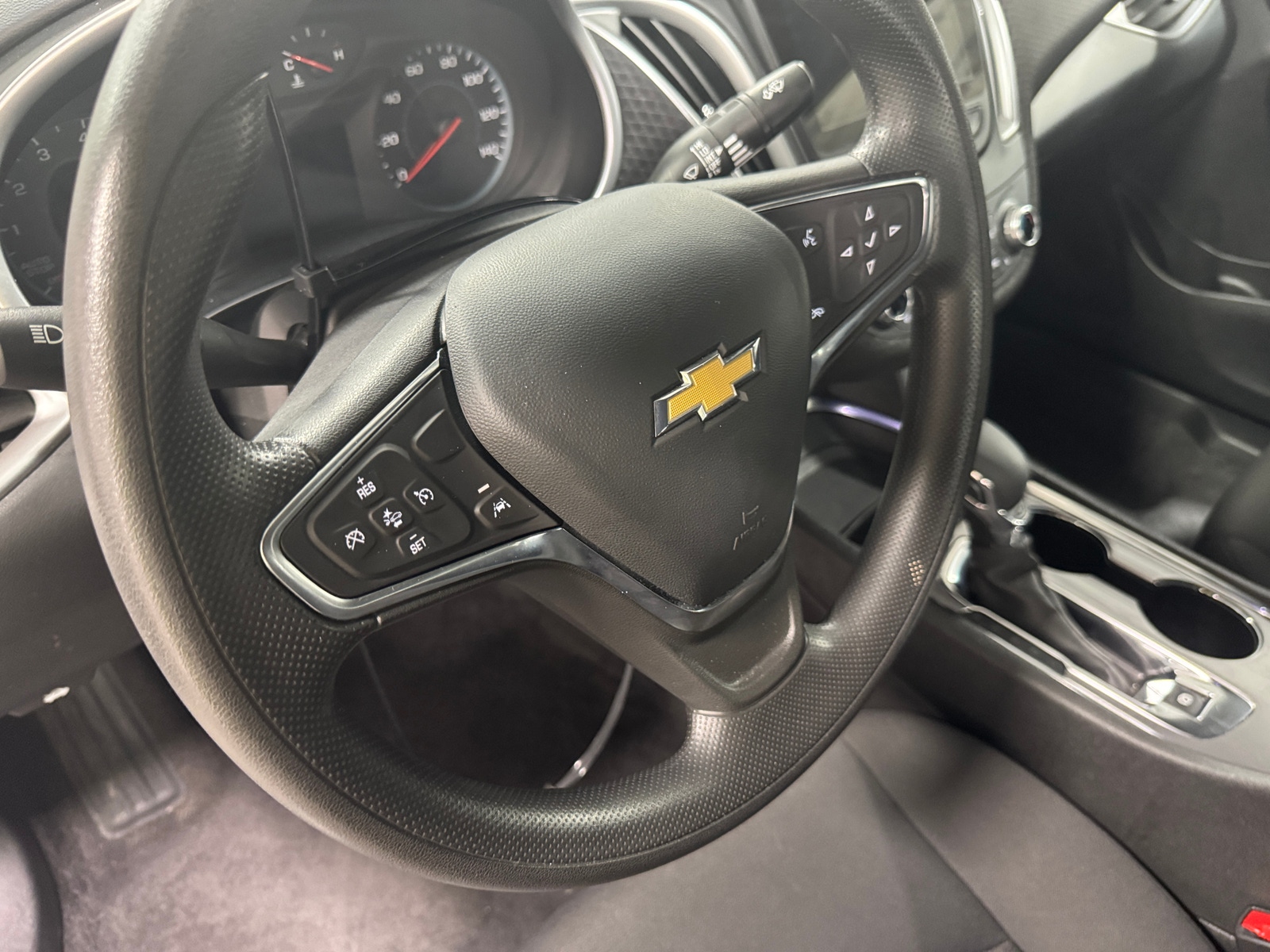 Thumbnail: 2024 Chevrolet Malibu - 5