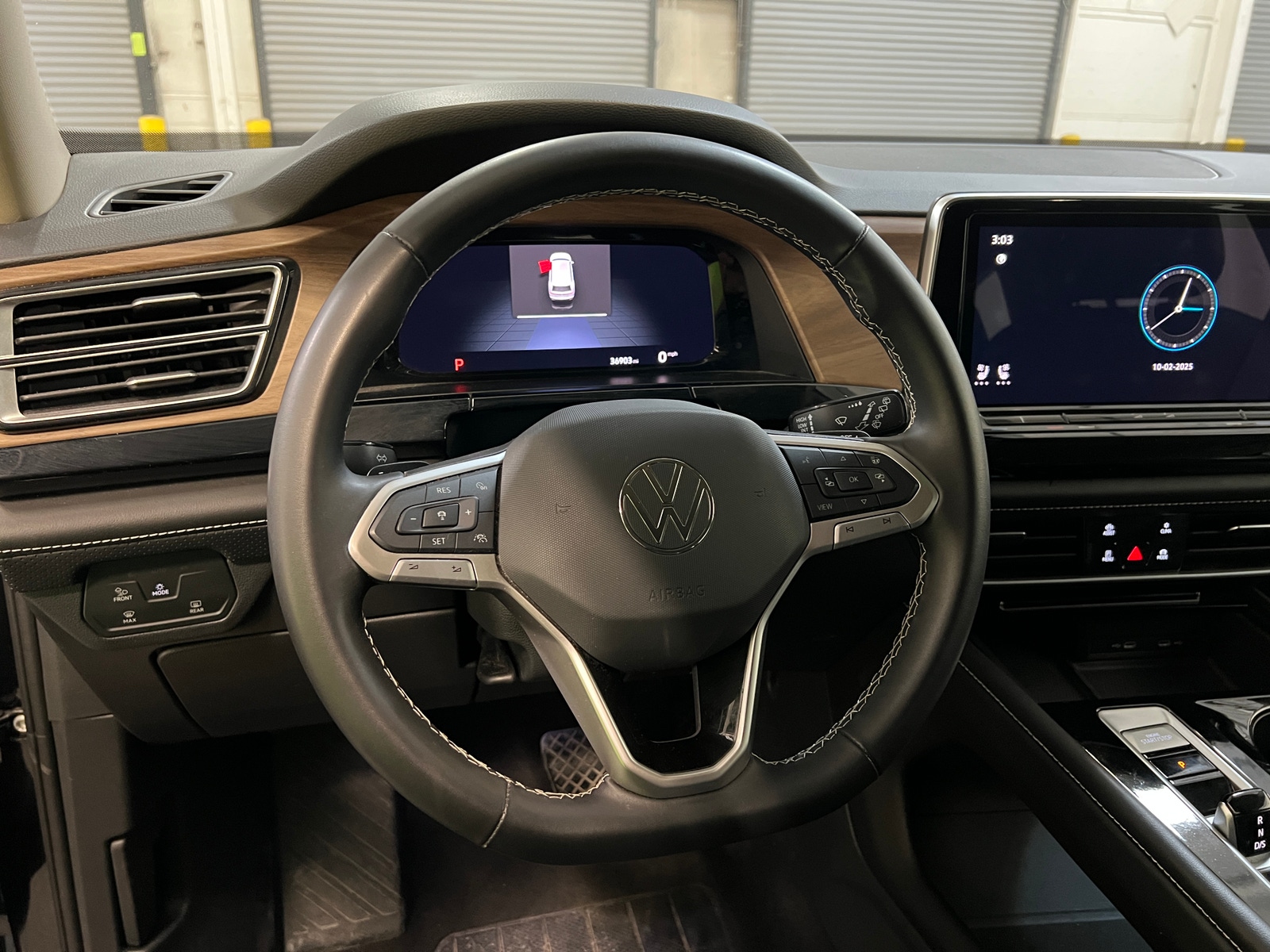 Thumbnail: 2024 Volkswagen Atlas - 4