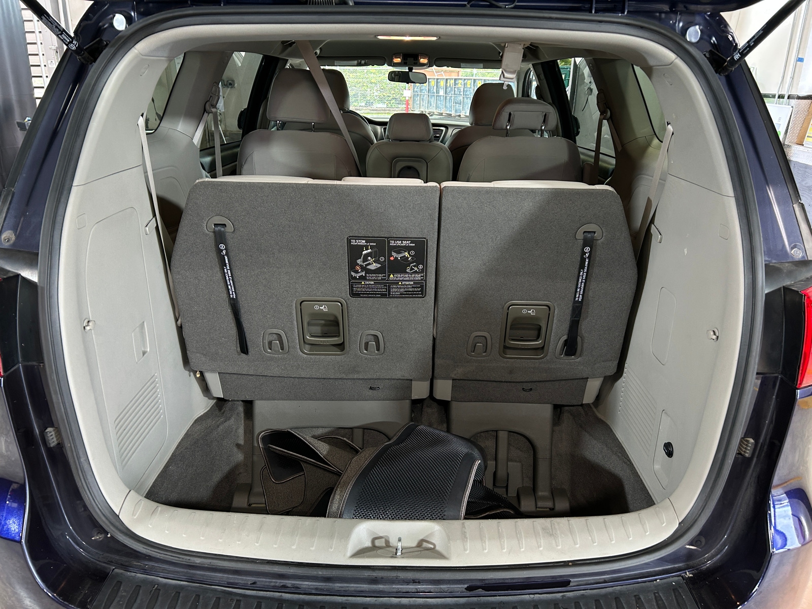 Thumbnail: 2018 Kia Sedona - 7