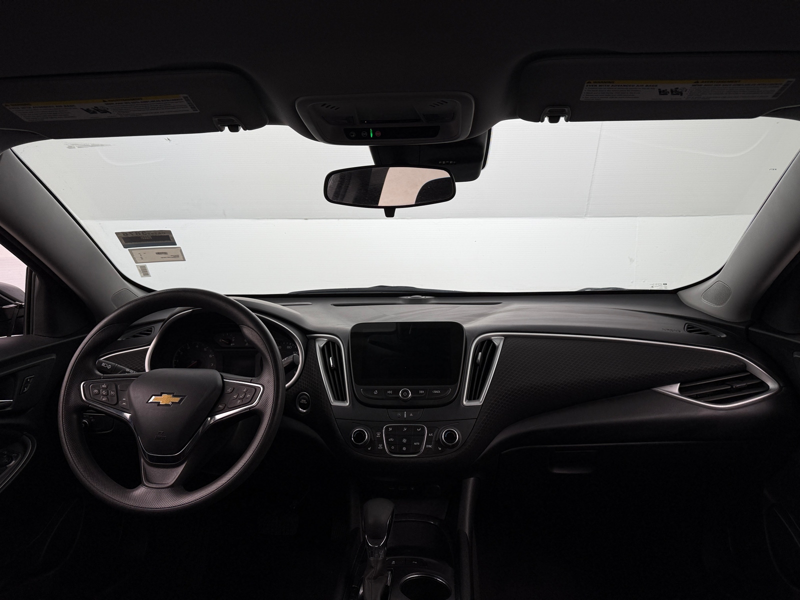 Thumbnail: 2024 Chevrolet Malibu - 3