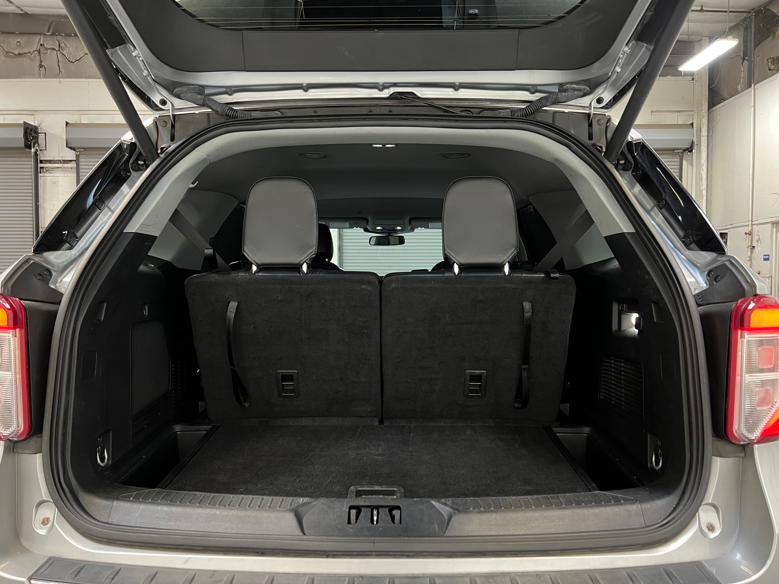 Thumbnail: 2023 Ford Explorer - 6