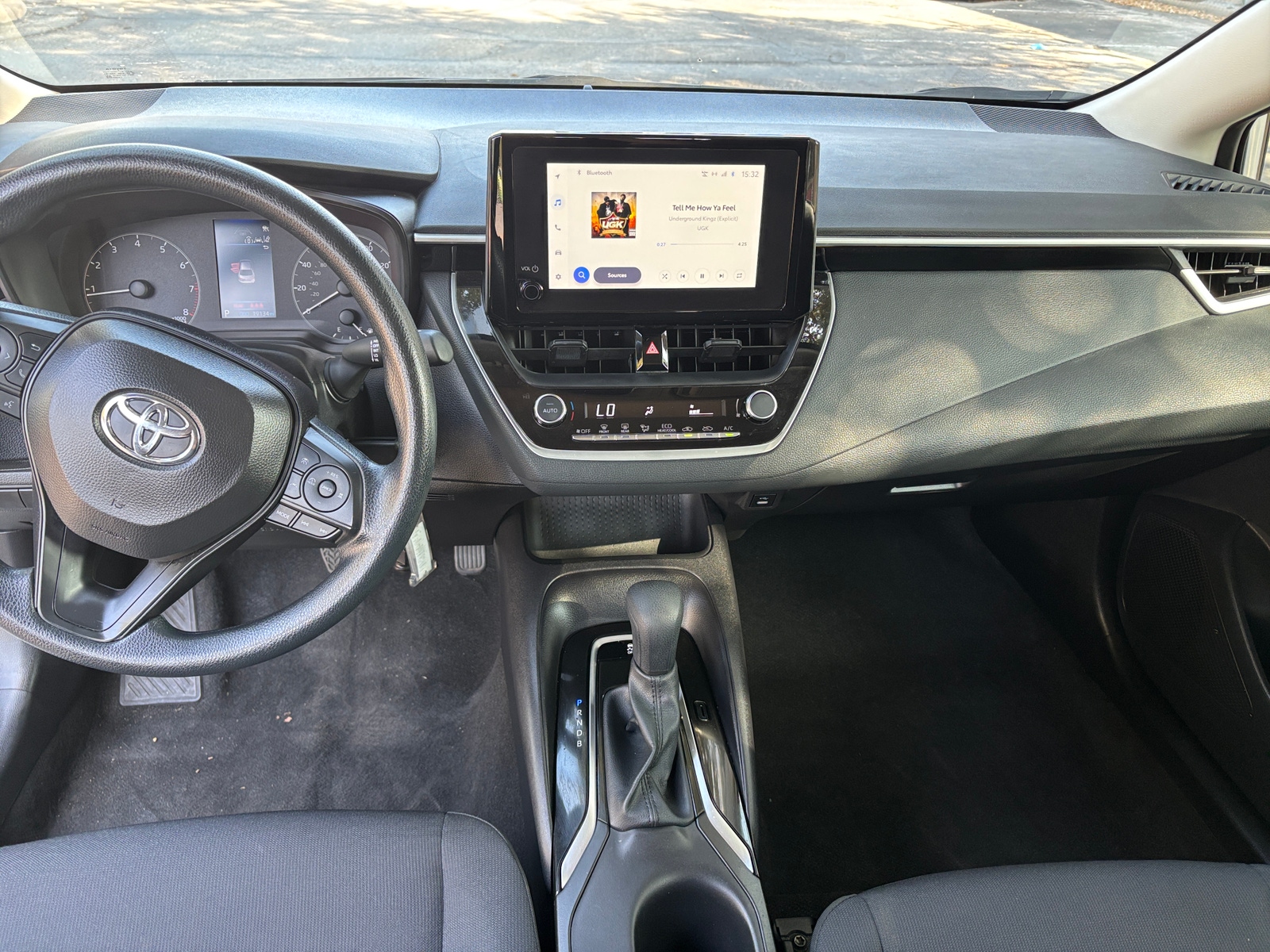 Thumbnail: 2025 Toyota Corolla - 3