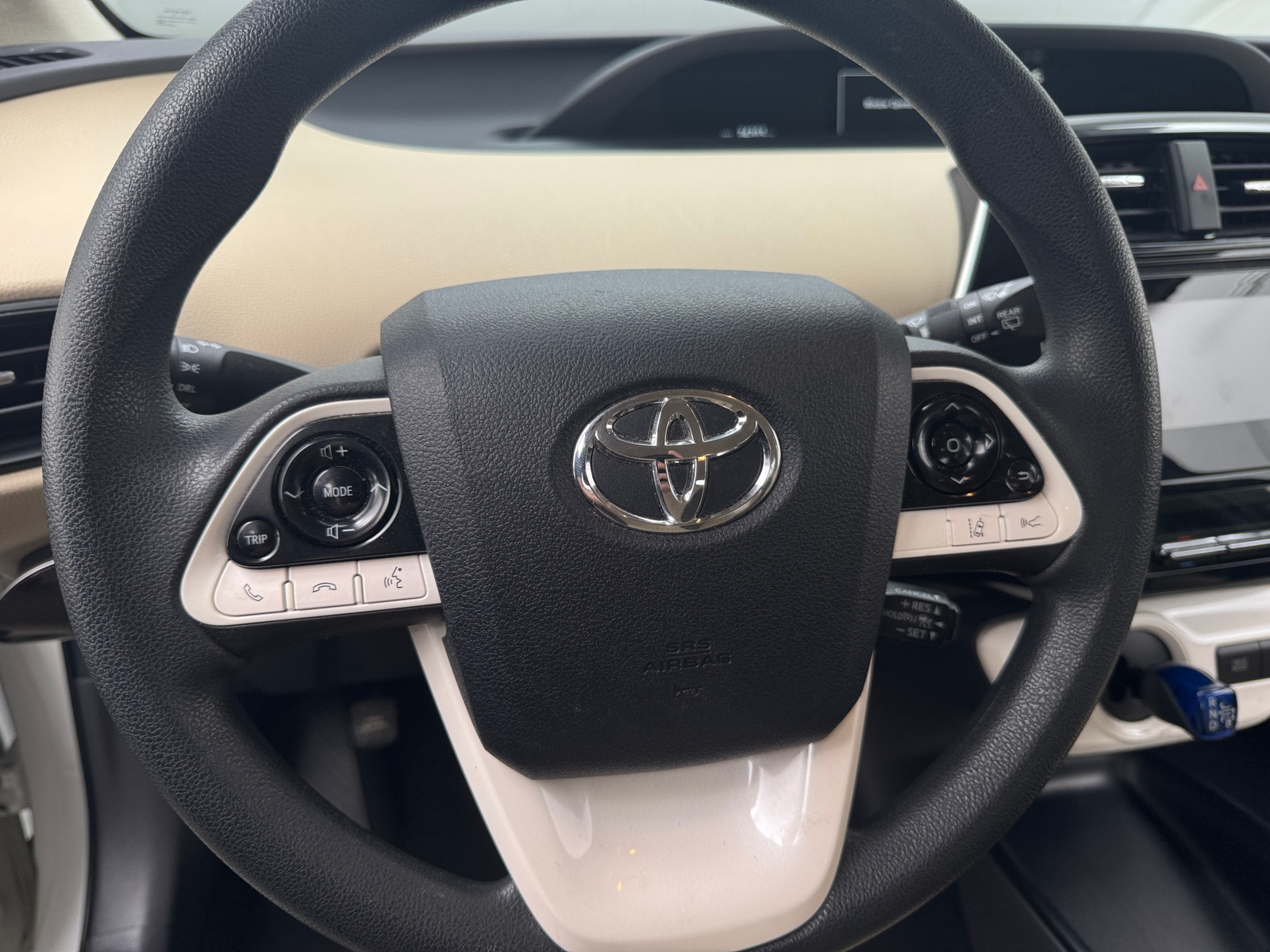 Thumbnail: 2017 Toyota Prius - 5