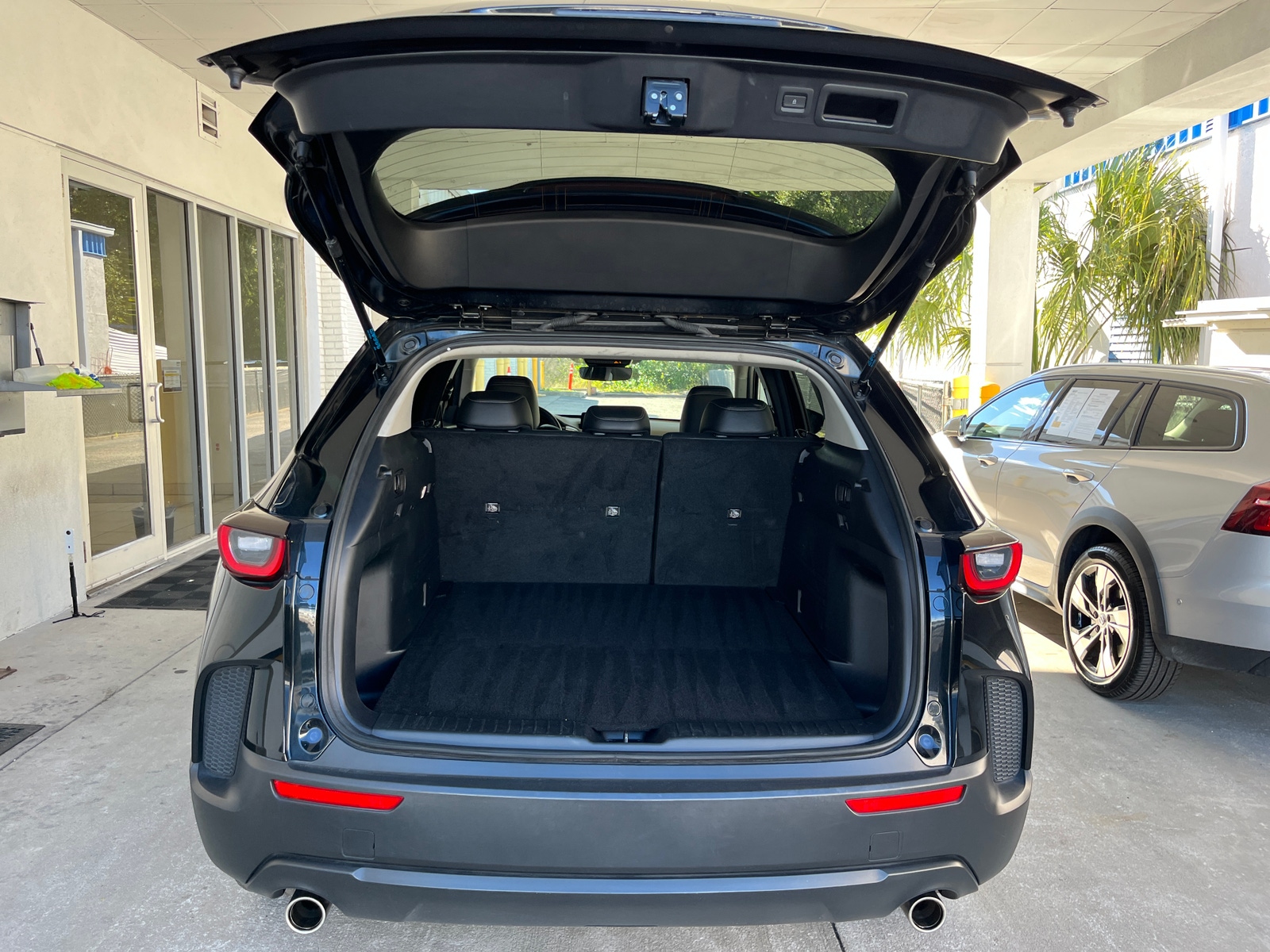 Thumbnail: 2025 Mazda CX-50 - 6