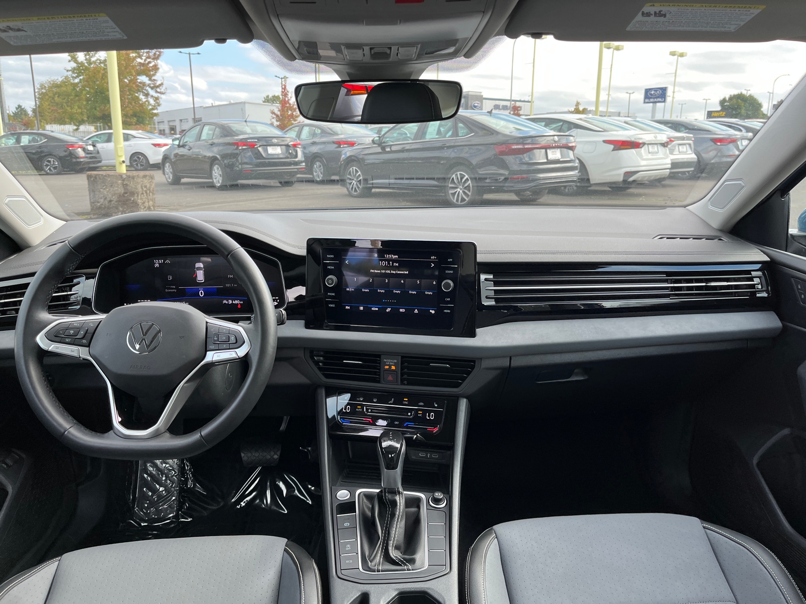 Thumbnail: 2025 Volkswagen Jetta - 2