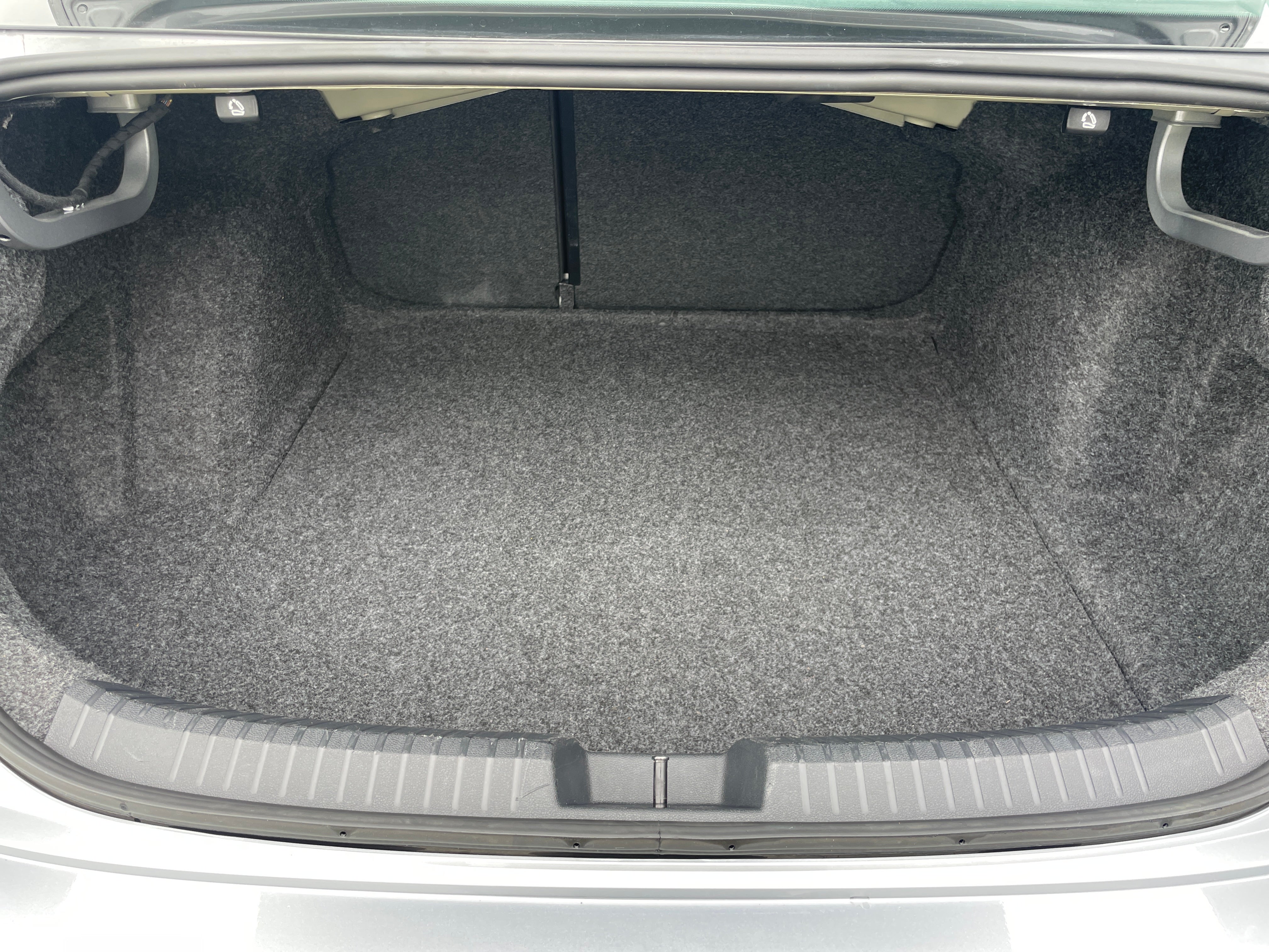 Thumbnail: 2025 Volkswagen Jetta - 6