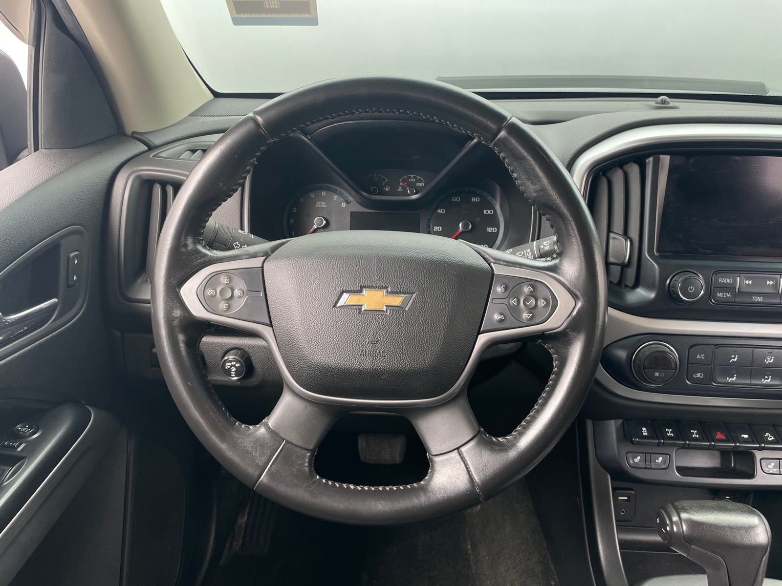 Thumbnail: 2018 Chevrolet Colorado - 4
