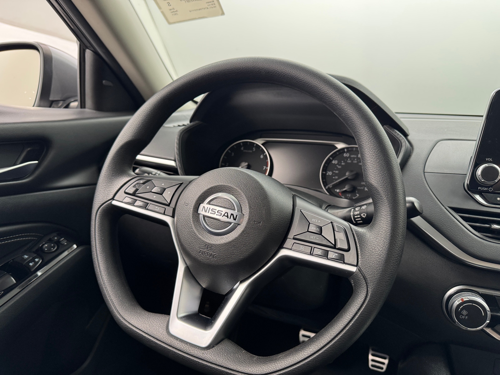 Thumbnail: 2021 Nissan Altima - 5