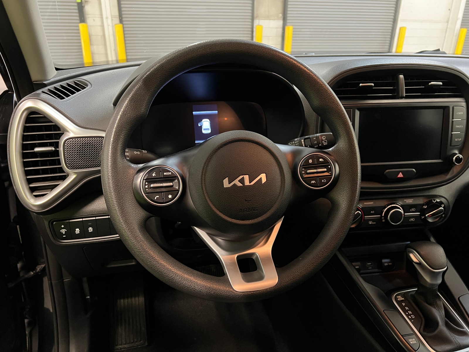 Thumbnail: 2023 Kia Soul - 5