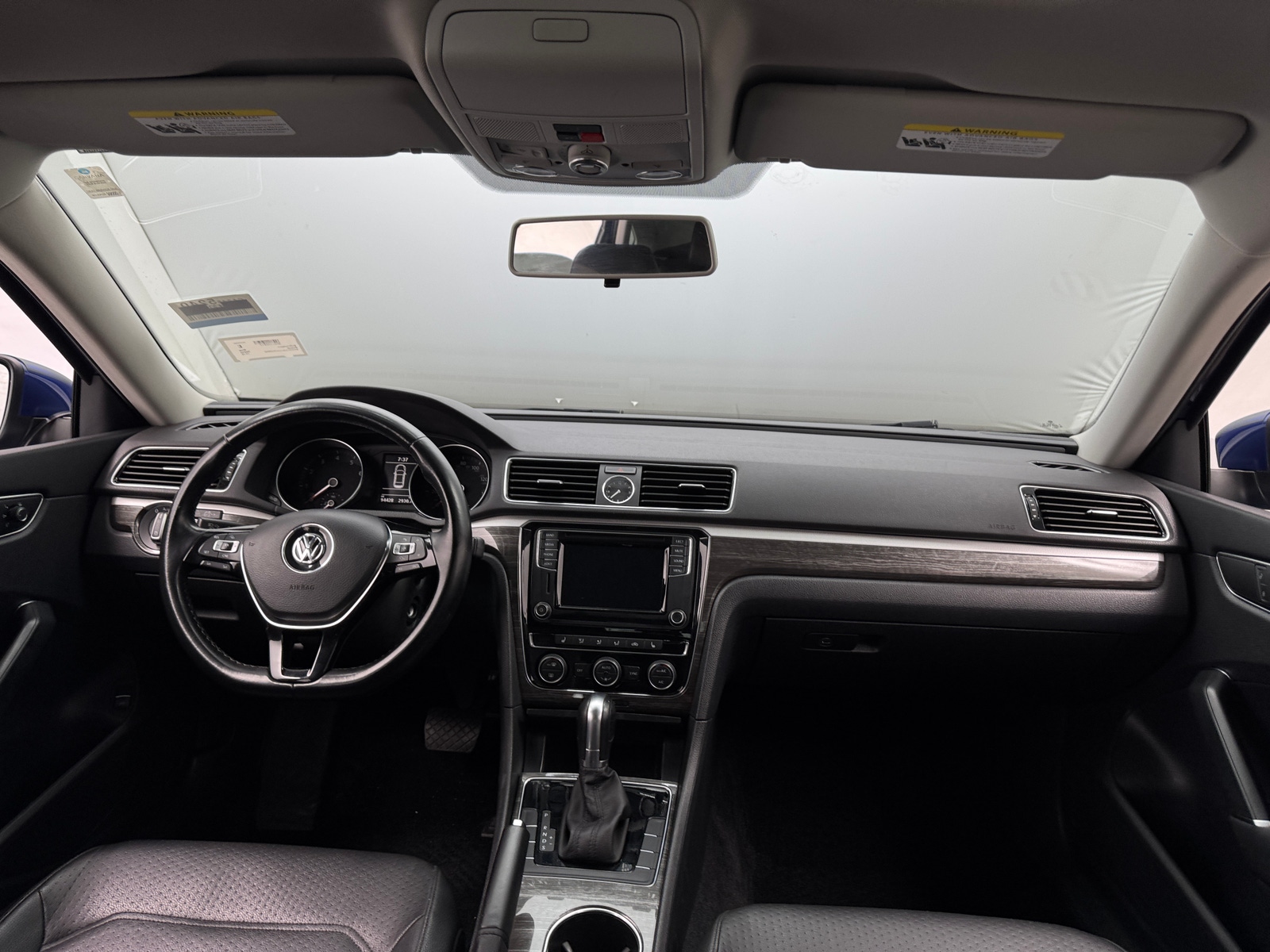 Thumbnail: 2016 Volkswagen Passat - 2