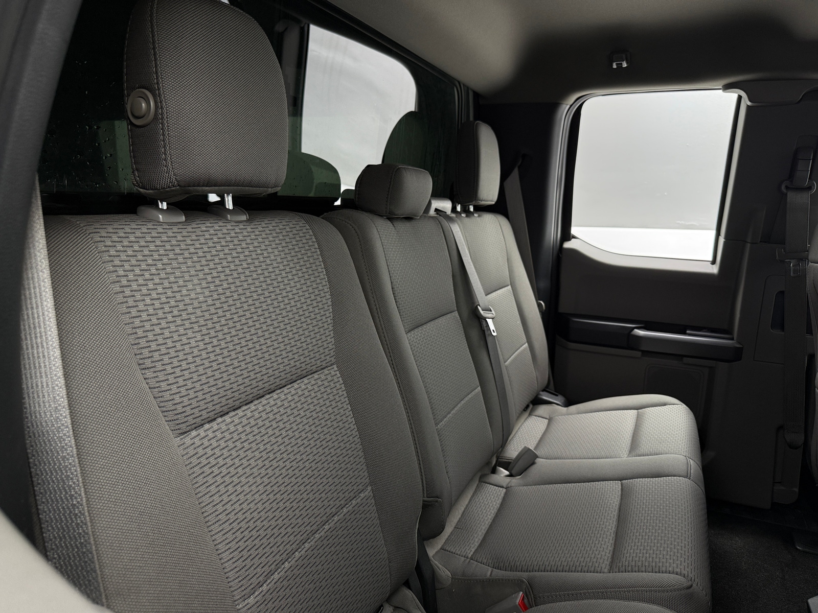 Thumbnail: 2019 Ford Econoline - 6