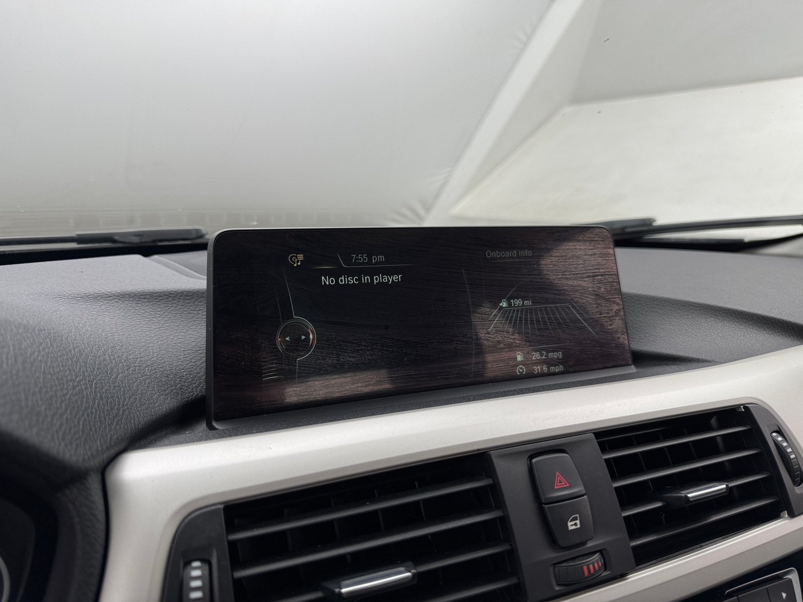Thumbnail: 2016 BMW 3 Series - 3
