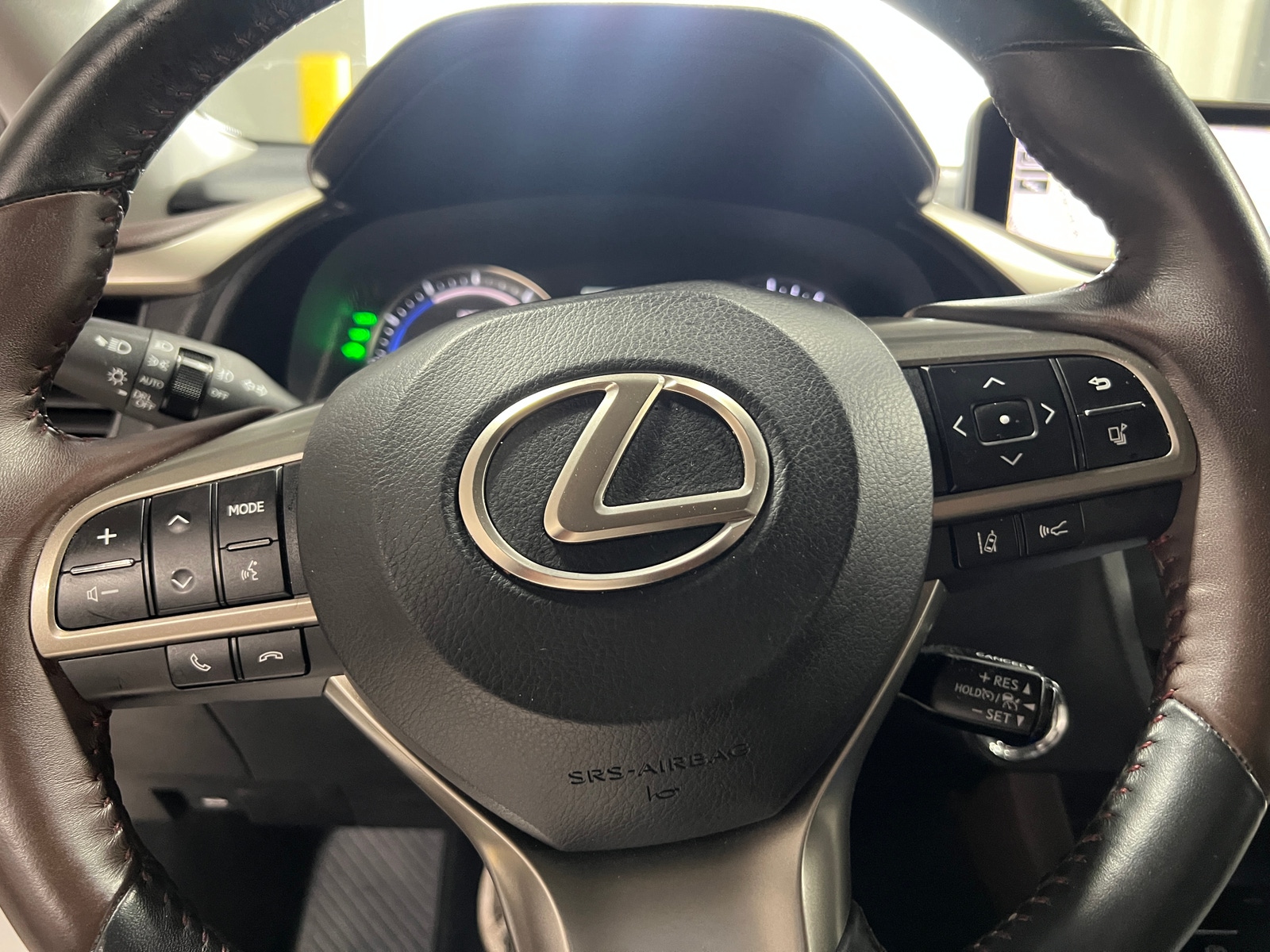 Thumbnail: 2017 Lexus RX - 4