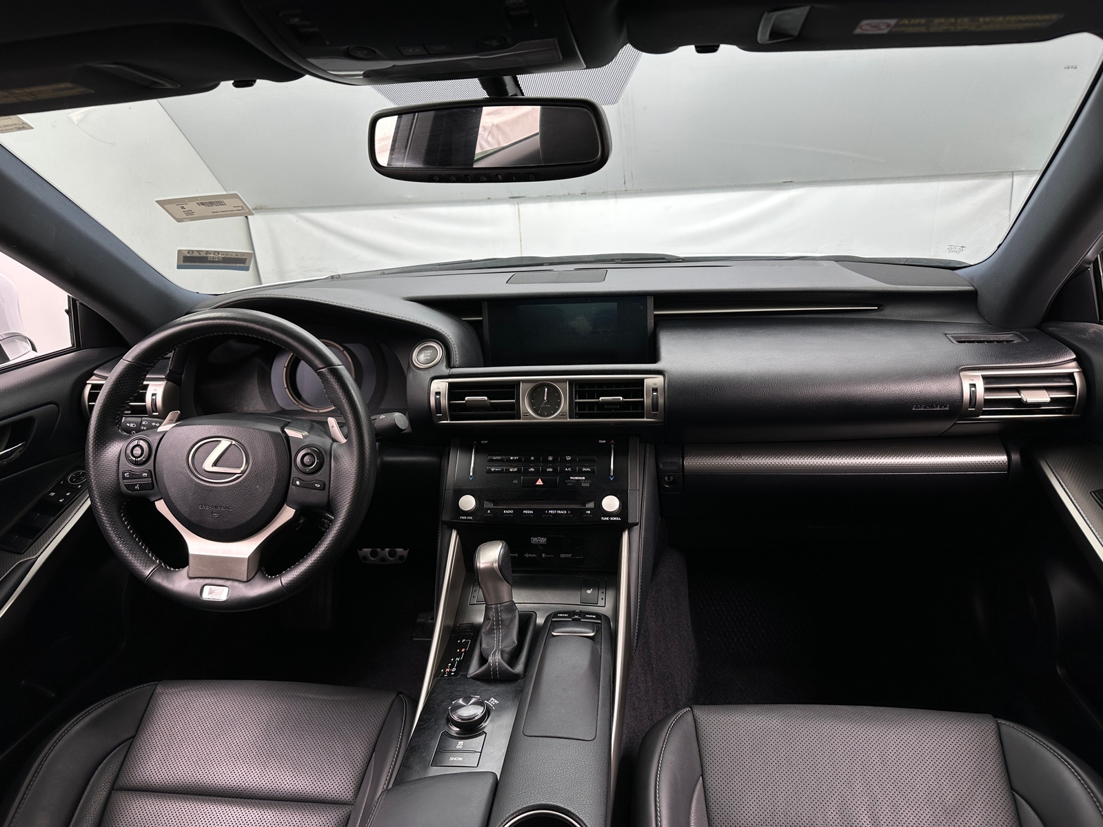 Thumbnail: 2014 Lexus IS - 2