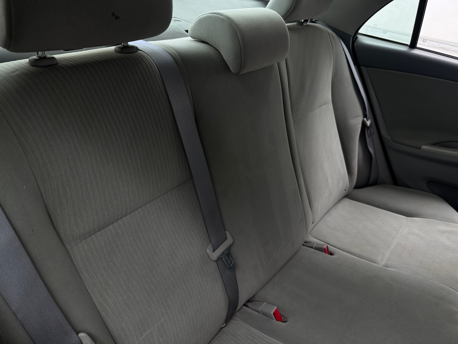 Thumbnail: 2010 Toyota Corolla - 6
