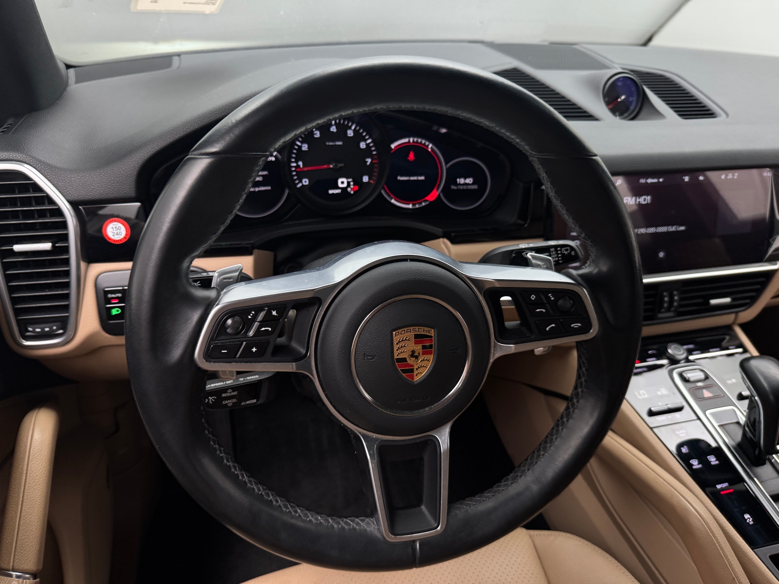 Thumbnail: 2020 Porsche Cayenne - 4