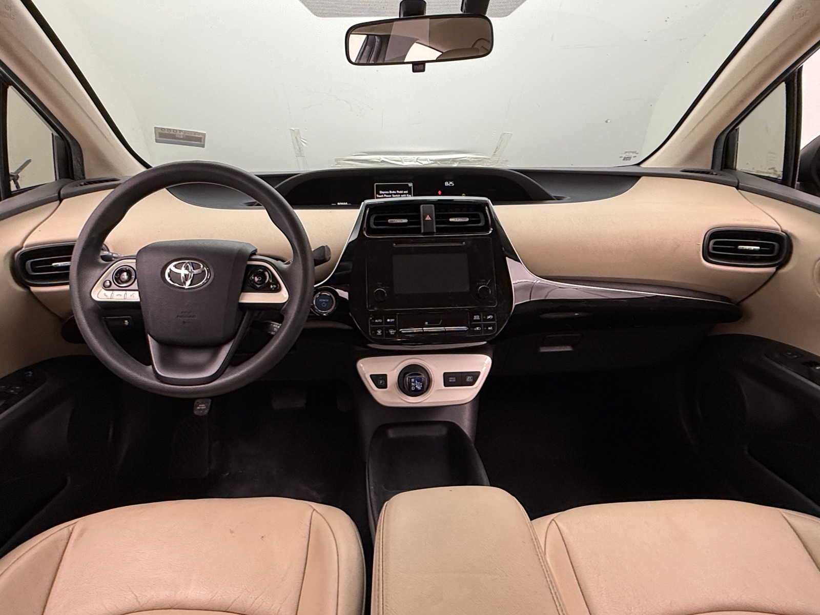 Thumbnail: 2016 Toyota Prius - 3