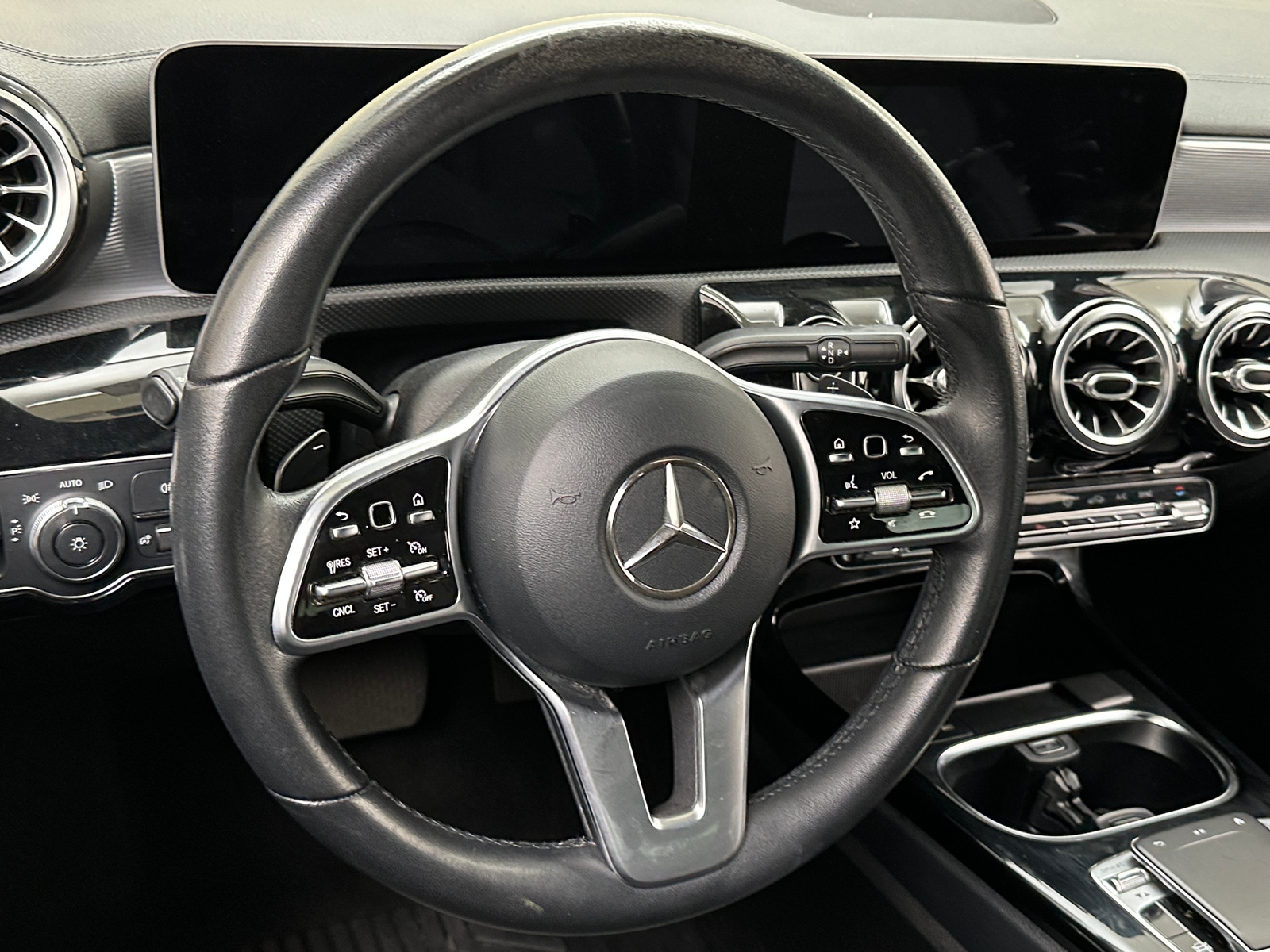 Thumbnail: 2020 Mercedes-Benz CLA - 3